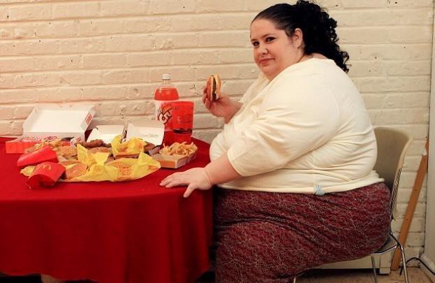 είμαι-παχουλή-και-ο-άντρας-μου-με-προσβάλλει-συνέχεια-