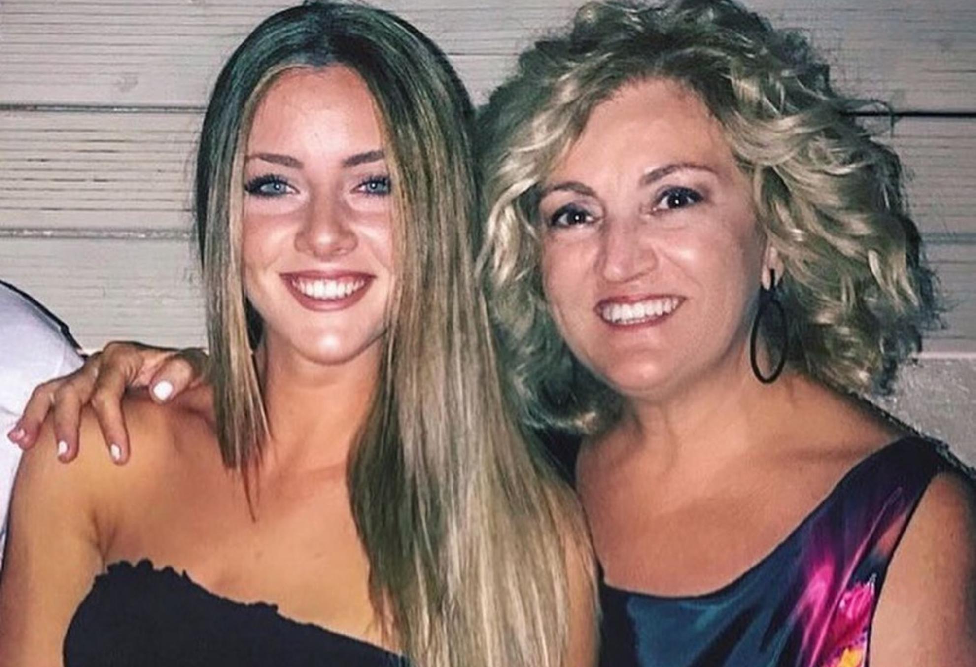 Υρώ Μανέ: Η σπάνια φωτογραφία με την κόρη της στην Επίδαυρο