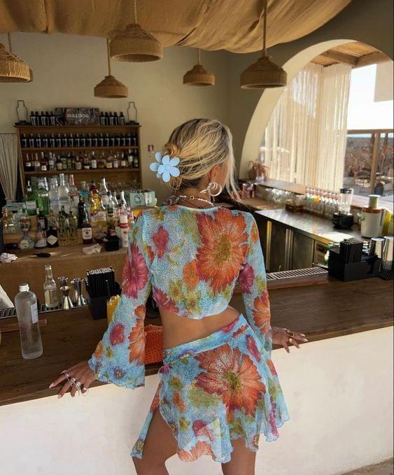 ιδέες-για-καλοκαιρινό-ντύσιμο-στις-διακοπές-Καλοκαίρι 2023-