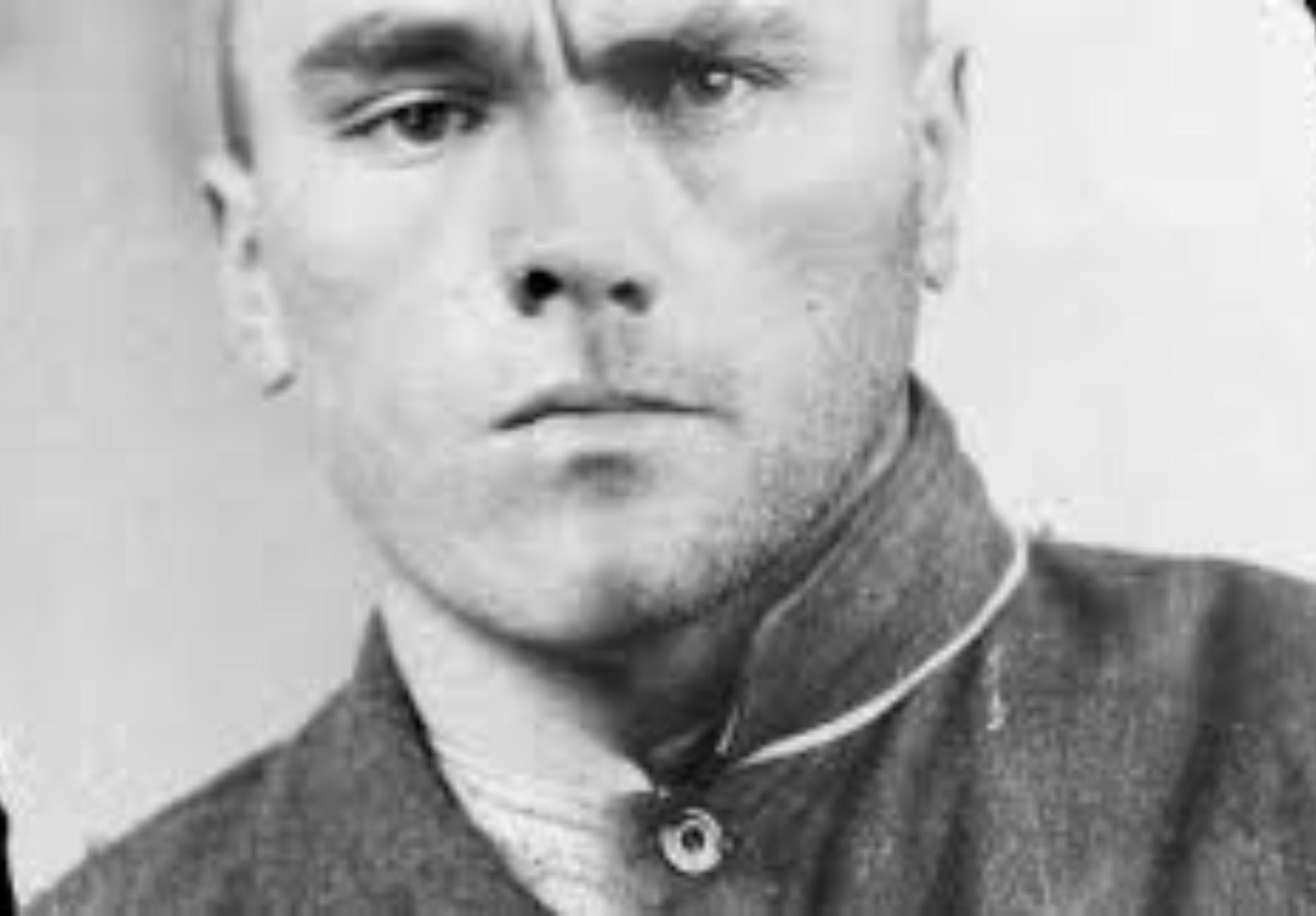 Καρλ Πάνζραμ: Ο πιο διεστραμμένος σαδιστή serial killer – Το τέρας χωρίς ψυχή που σκότωσε, έκλεψε, σοδόμισε και παρέμεινε αμετανόητος μέχρι το τέλος.