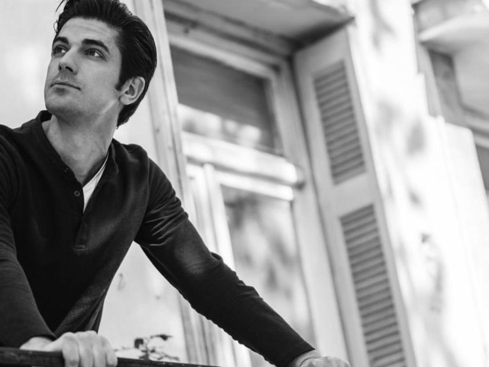 Ο Παράδεισος των Κυριών-Σίμος- Ο Παράδεισος των Κυριών-Σίμος-