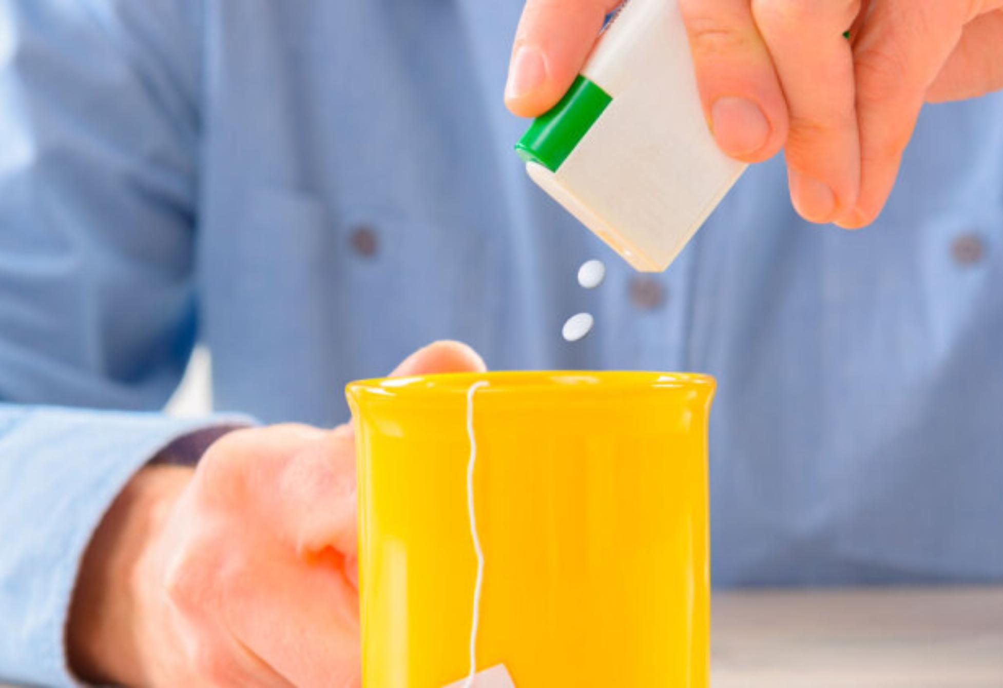 Ασπαρτάμη: Πόσο επικίνδυνη είναι – Ποια είναι τα ανώτερα ασφαλή όρια και με ποια μορφή καρκίνου συνδέεται