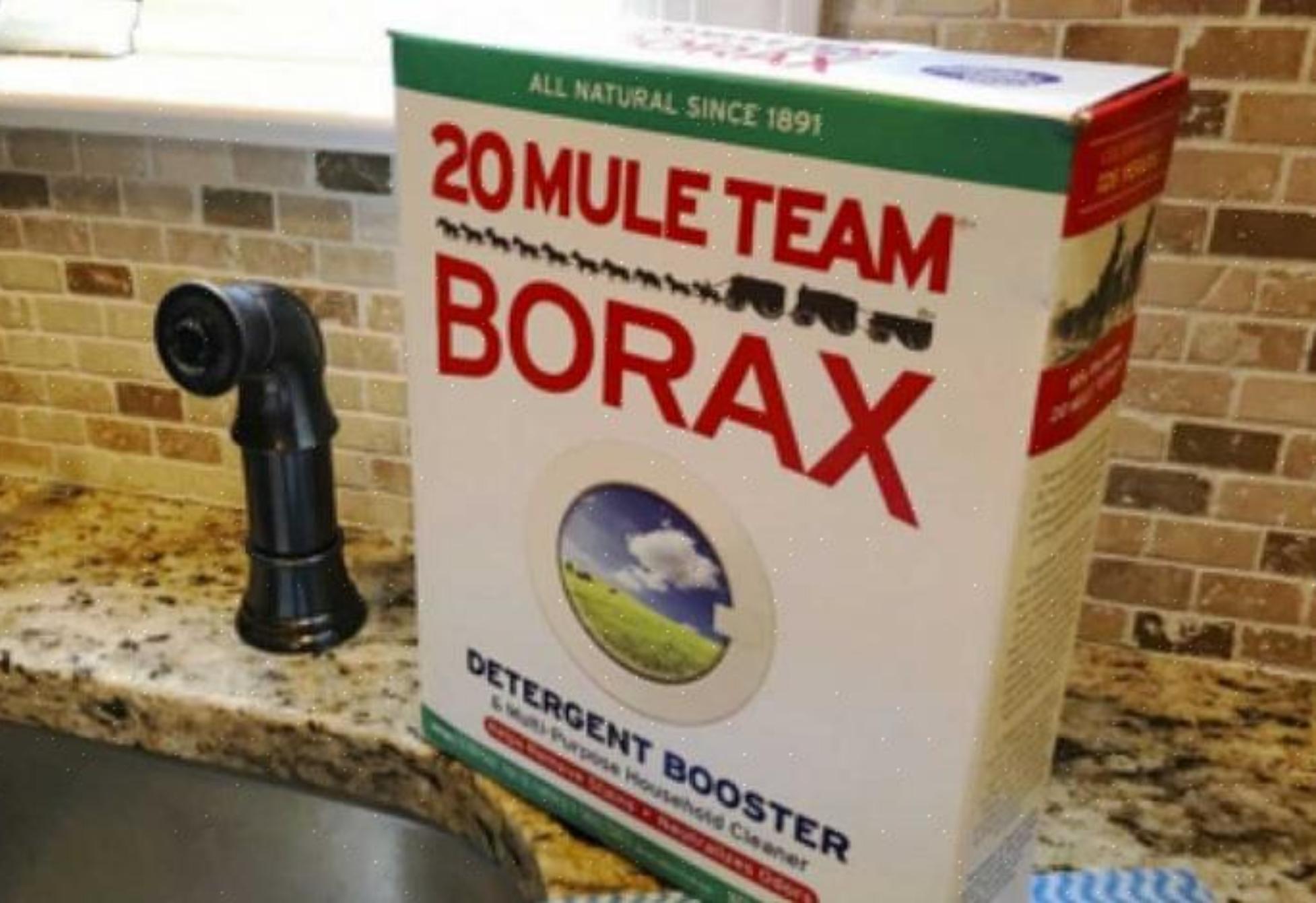 Κιτρινίλες μούχλα και λεκέδες από γρασίδι στα μαξιλάρια εξωτερικού χώρου; Δείτε πως να τα κάνετε σαν καινούρια εύκολα και οικονομικά