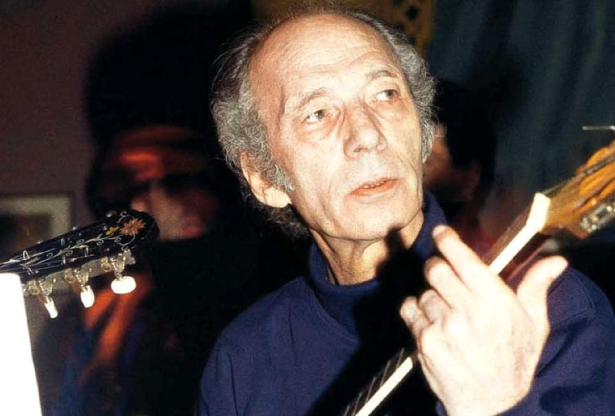 Άκης Πάνου: “Έλα, Παρ’ το και Ρίξε μου” Το βράδυ που σκότωσε τον αγαπητικό της κόρης του – Ένα έγκλημα τιμής που ίσως δεν έκανε