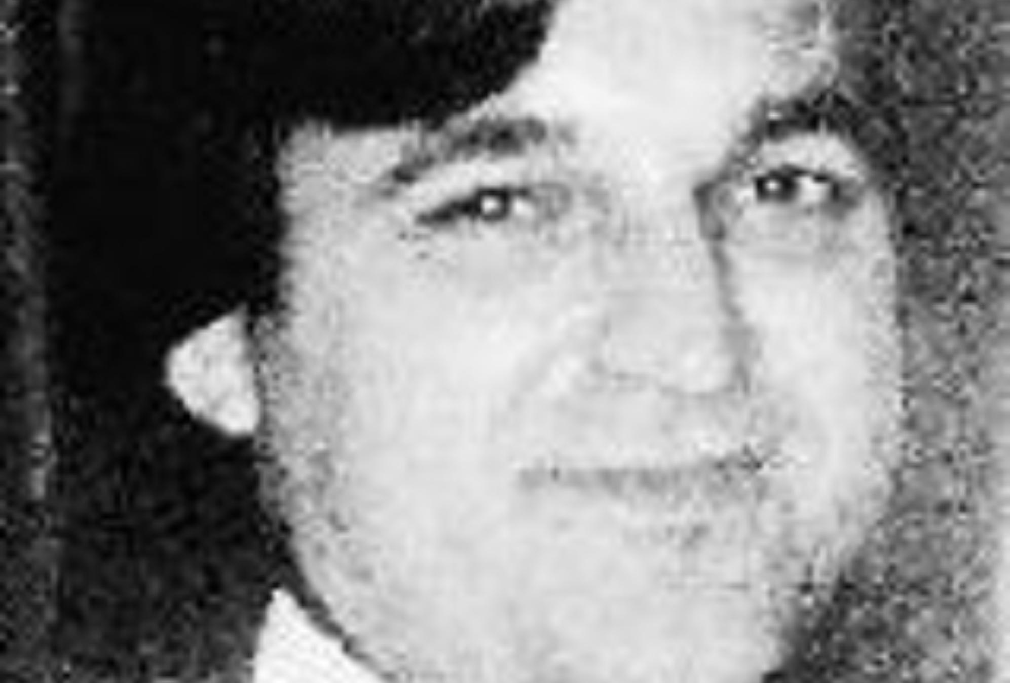 Άκης Πάνου: “Έλα, Παρ’ το και Ρίξε μου” Το βράδυ που σκότωσε τον αγαπητικό της κόρης του – Ένα έγκλημα τιμής που ίσως δεν έκανε