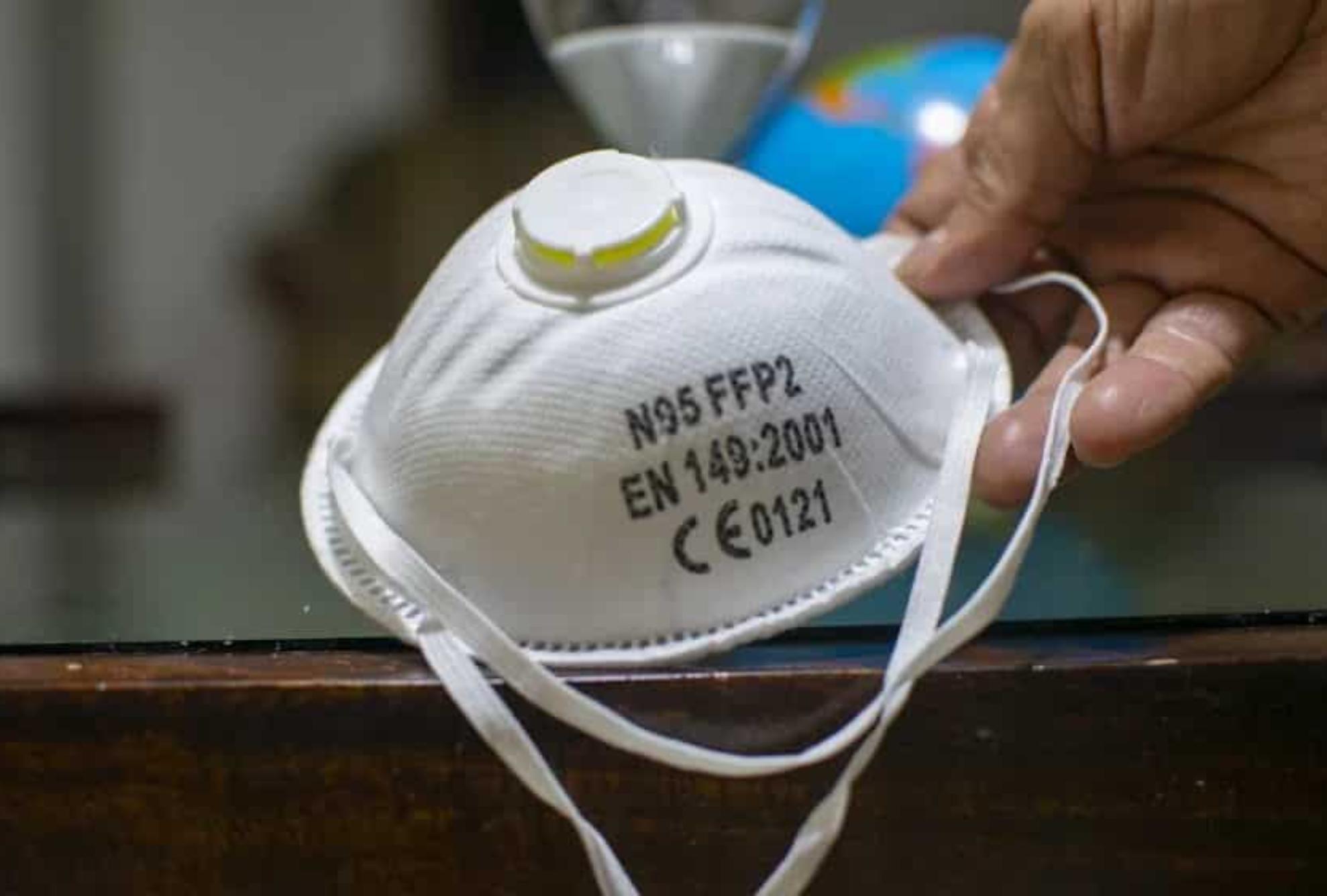 ΕΟΔΥ: Οδηγίες προστασίας από καπνό και τα αιωρούμενα σωματίδια που προέρχονται από πυρκαγιά – Πιθανές επιπτώσεις στην υγεία