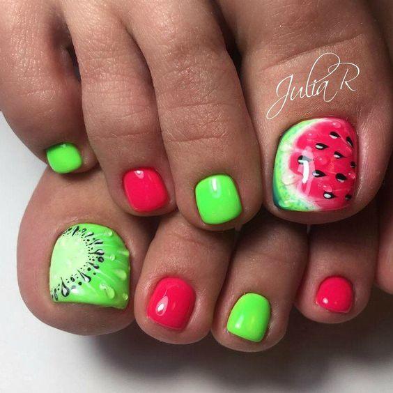 ιδέες-για-πεντικιούρ-που-τονίζουν-το-μαύρισμά-Καλοκαίρι 2023- ιδέες-για-πεντικιούρ-που-τονίζουν-το-μαύρισμά-Καλοκαίρι 2023-