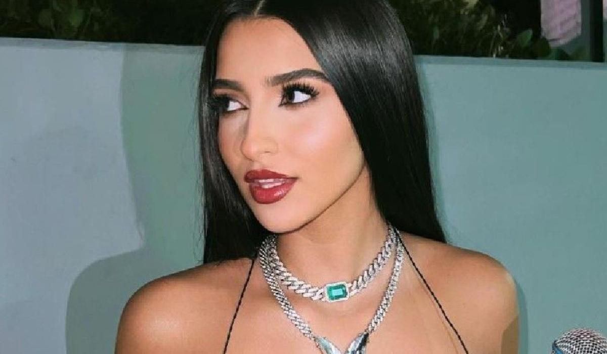 Αναστασία Δημητρά : Το μαγιό της είναι η σταθερή αξία του καλοκαιριού και αν είσαι μελαχρινή το θέλεις σίγουρα