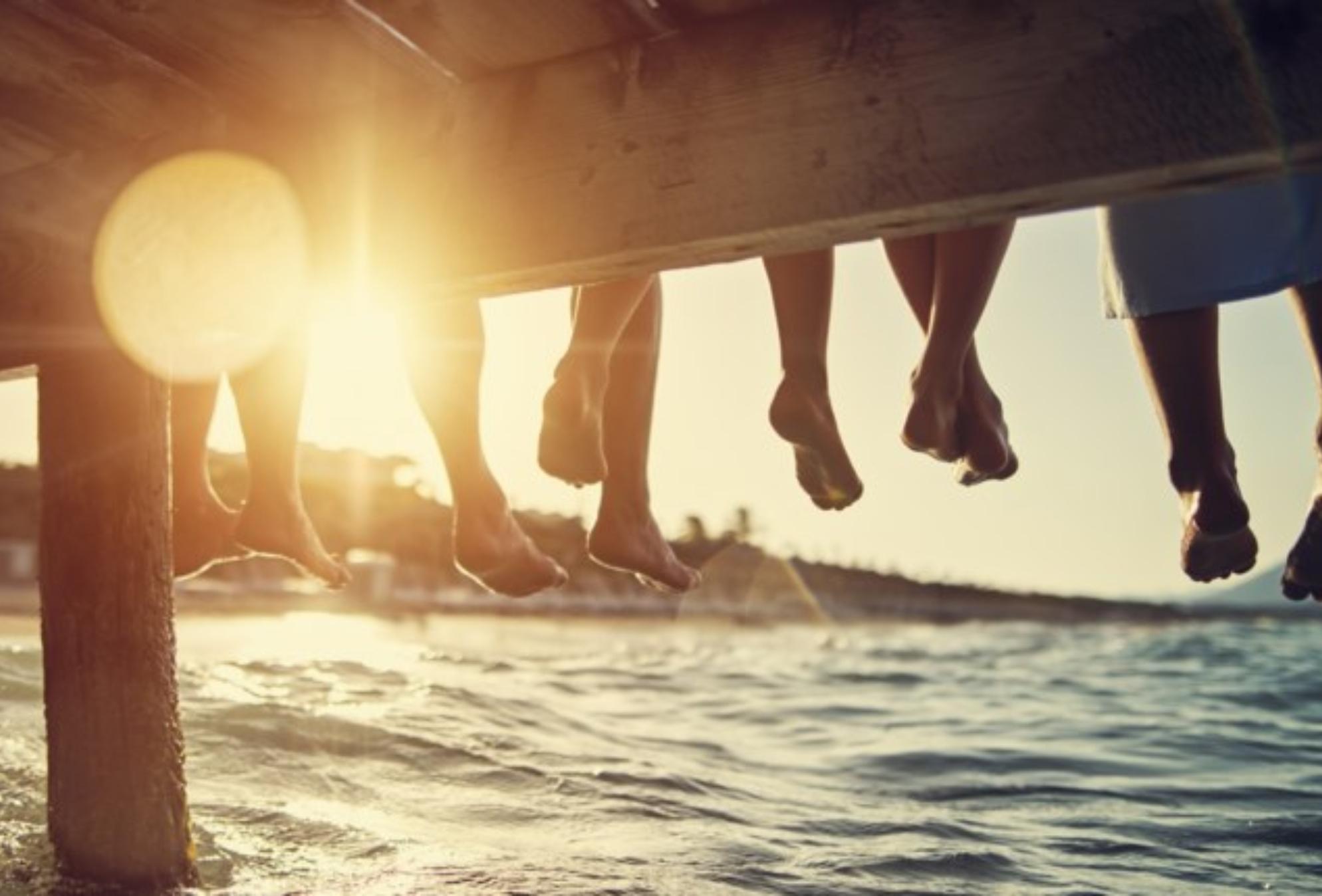 Ο παιδίατρος Τάσος Χατζής προειδοποιεί για τον καύσωνα: Η ακτινοβολία επιδρά στον εγκέφαλο – Τα παιδιά πρέπει να είναι σε σκιερό και δροσερό περιβάλλον