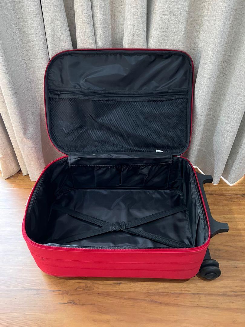 πως-να-καθαρίσετε-την-βαλίτσα-σας-μέσα-έξω-