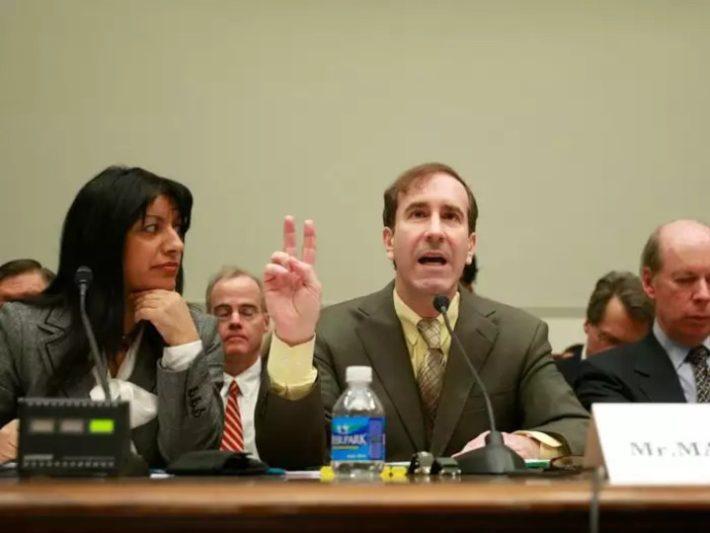 Μόνο ένας το είχε καταλάβει: Ο Έλληνας που ξεσκέπασε το μεγαλύτερο σκάνδαλο πυραμίδας στην ιστορία