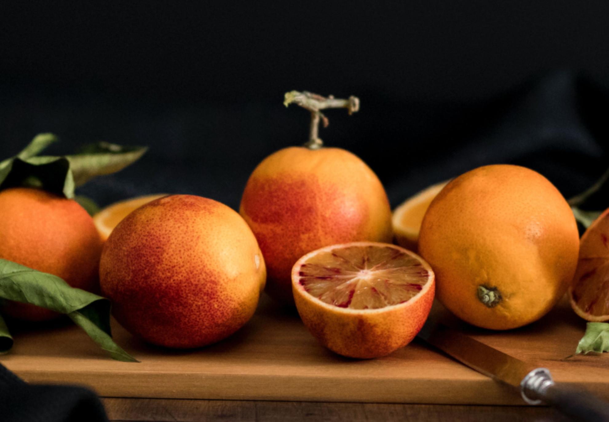 Αυτό είναι το μαγικό φρούτο που ρίχνει τη θερμοκρασία του σώματος και μειώνει την αίσθηση της πείνας