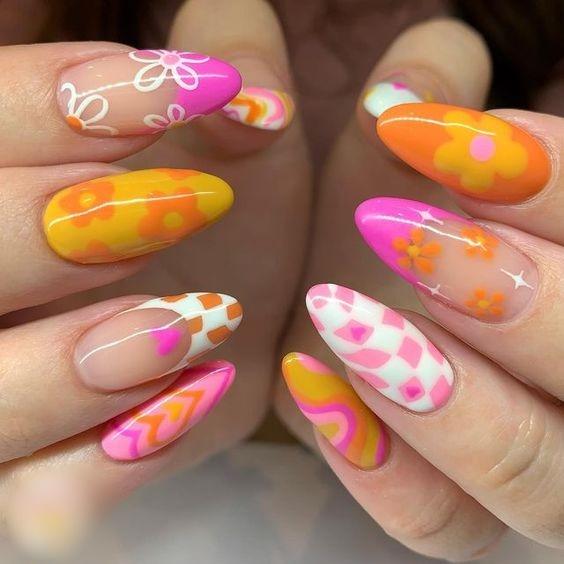 ιδέες-για-καλοκαιρινό μανικιούρ-Αύγουστος 2023-