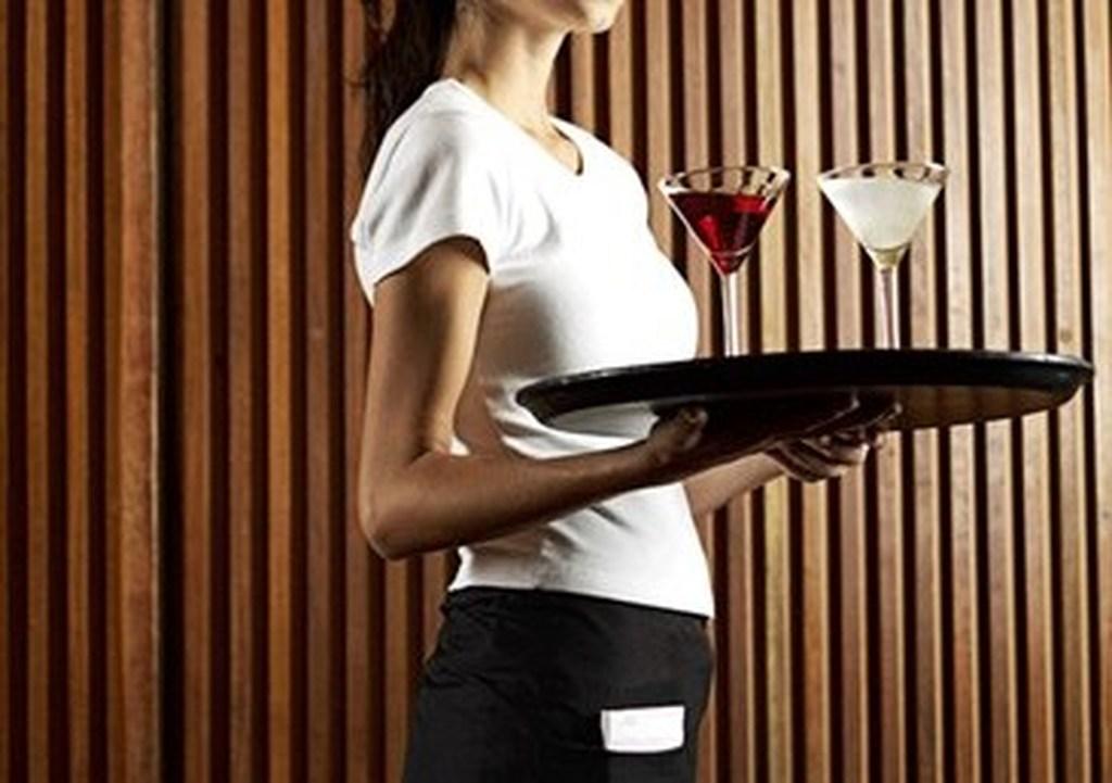 Πάτρα: Σερβιτόρα έκανε ασήκωτο το αφεντικό της