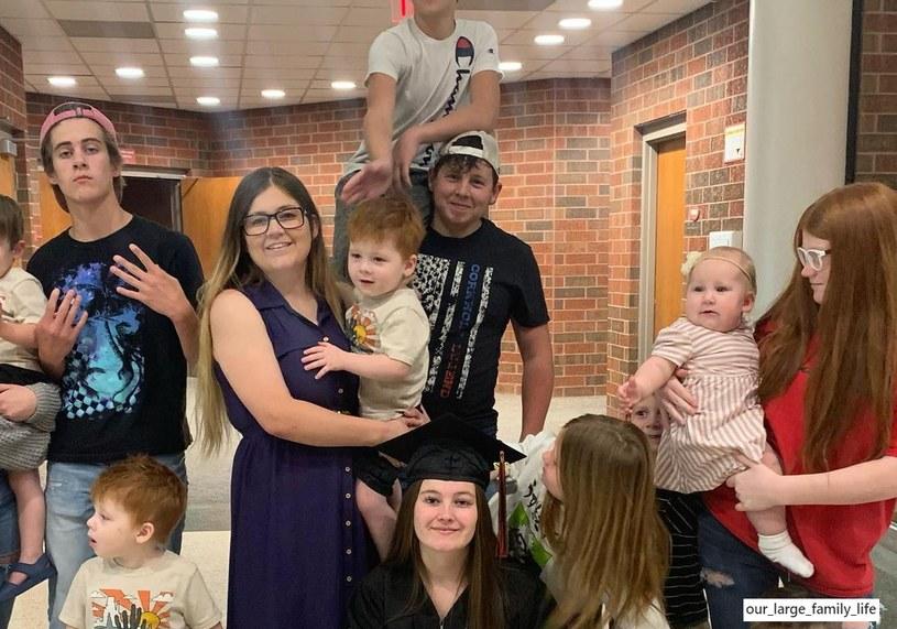 Britni Church: Η Ιστορία της γυναίκας που στα 34 έχει 12 παιδιά