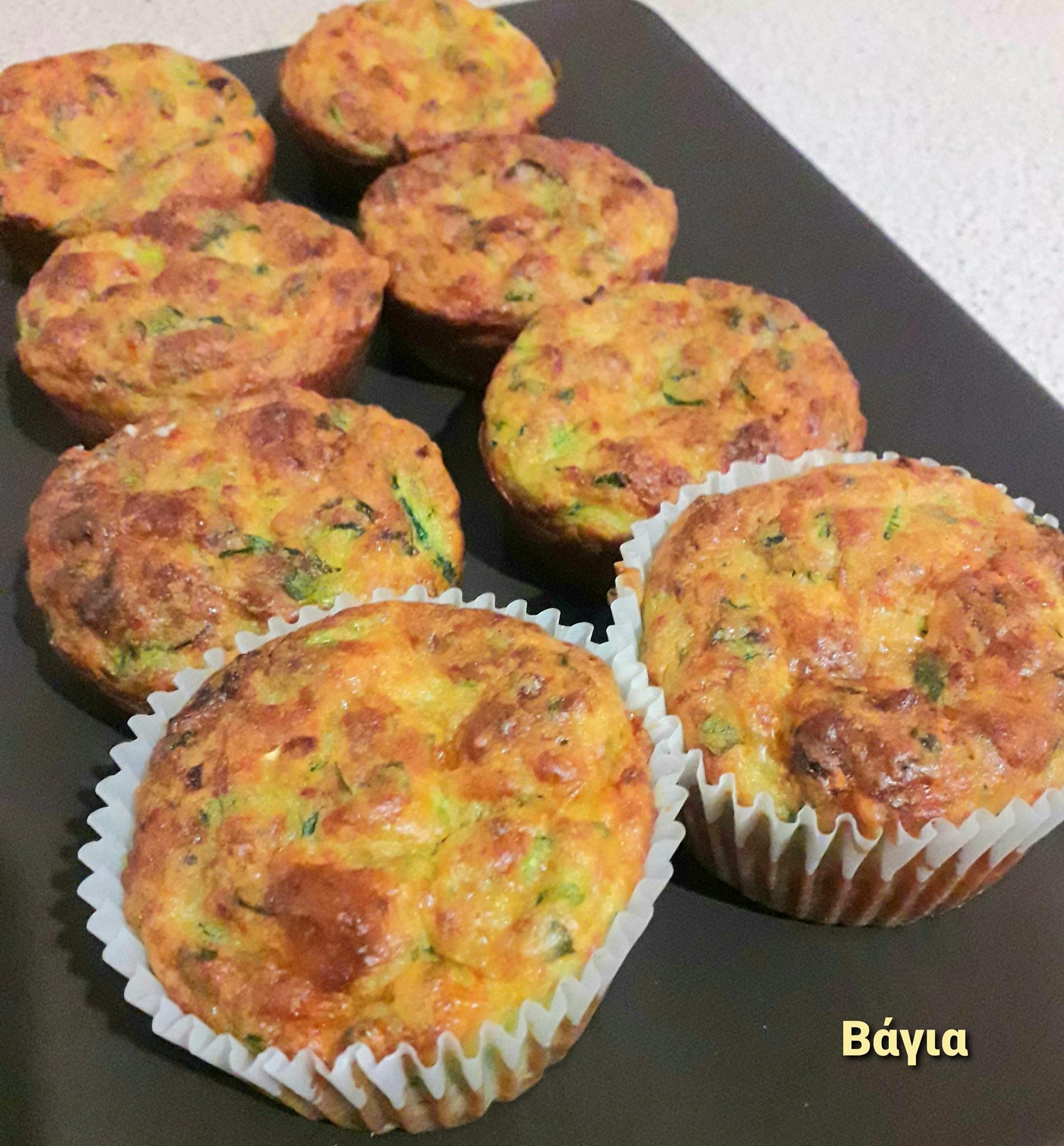 αλμυρά-κεκάκια-με-κολοκυθάκια-muffins-συνταγή- αλμυρά-κεκάκια-με-κολοκυθάκια-muffins-συνταγή-