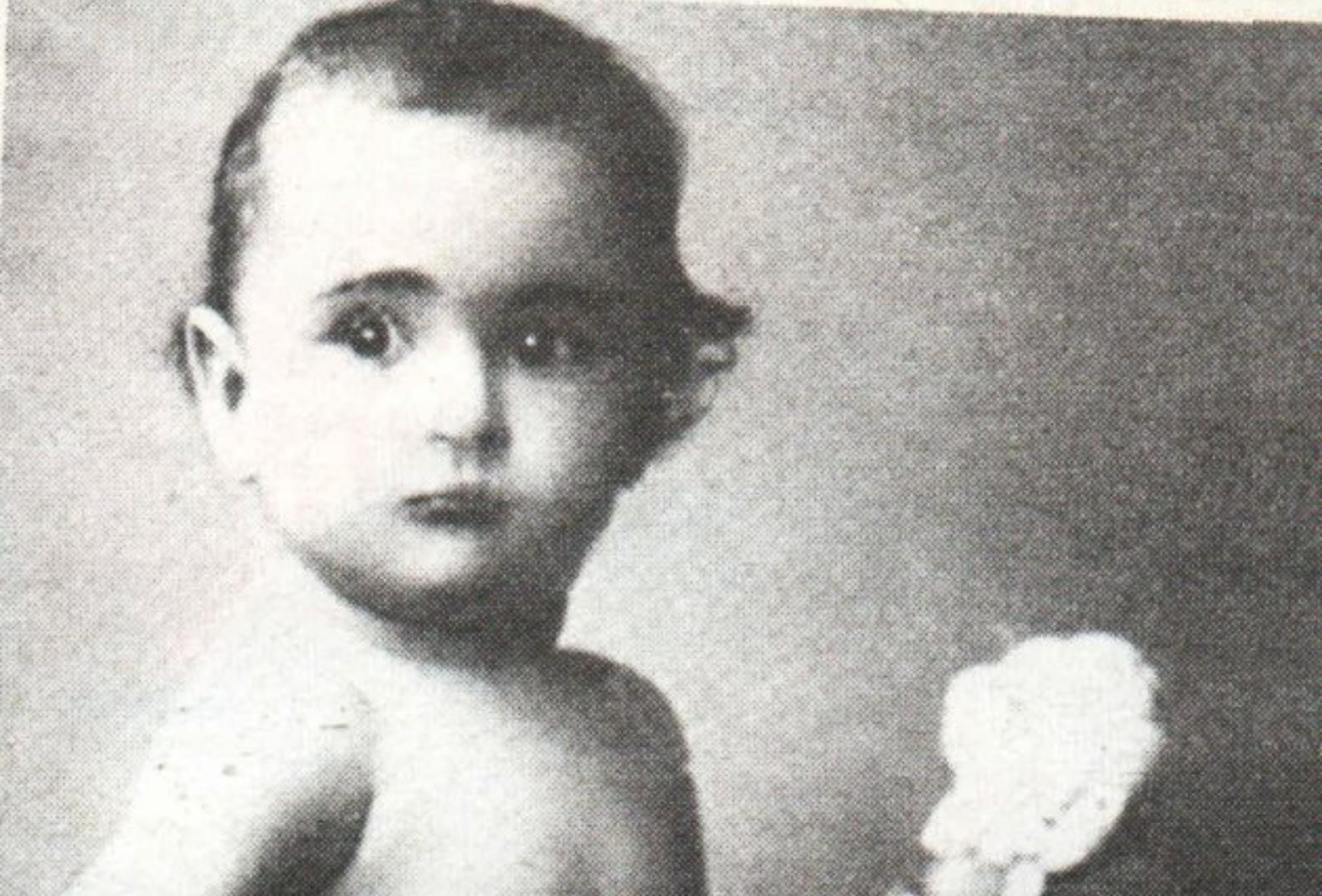 Αλίκη Βουγιουκλάκη: Το περιστατικό στην βάφτιση της που την ανέστησε