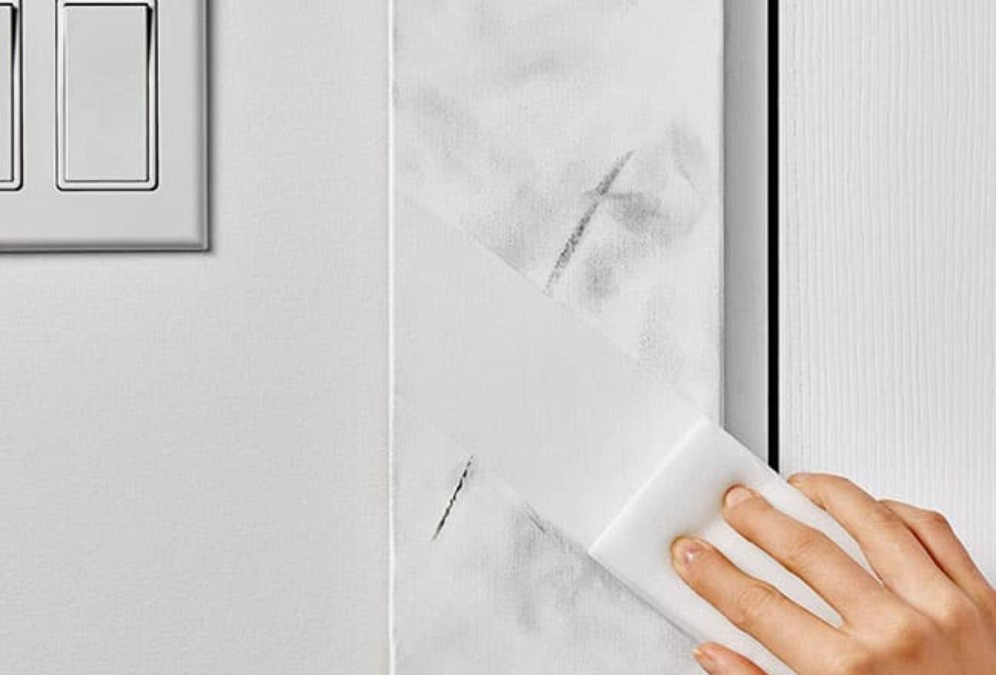 Πως να καθαρίσετε την κιτρινίλα και την μυρωδιά της νικοτίνη από τους τοίχους