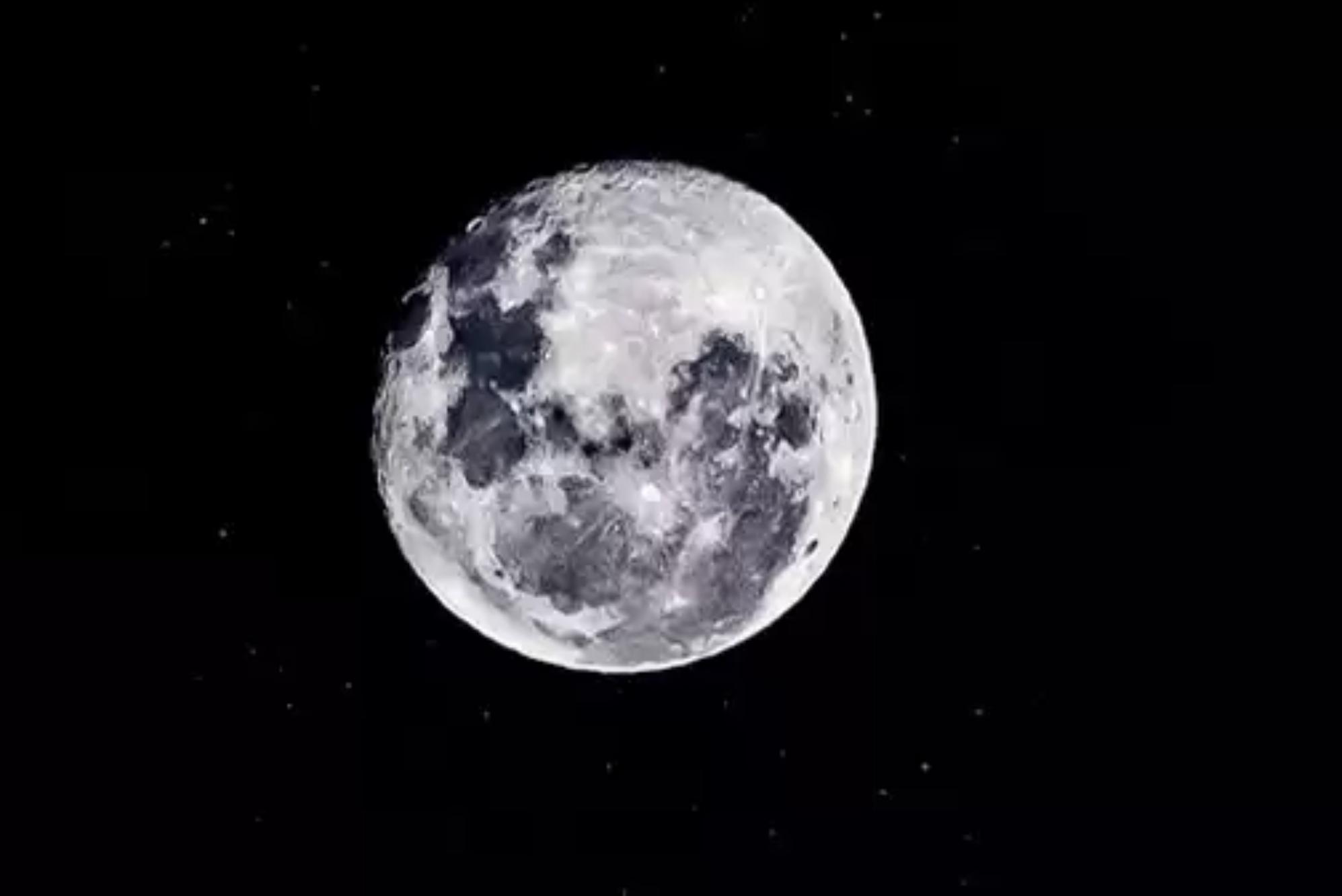 Ψυχολογικό τεστ: Διαλέξτε το φεγγάρι που σας εκφράζει περισσότερο και δείτε τι βρίσκεται βαθιά κρυμμένο στο υποσυνείδητο σας