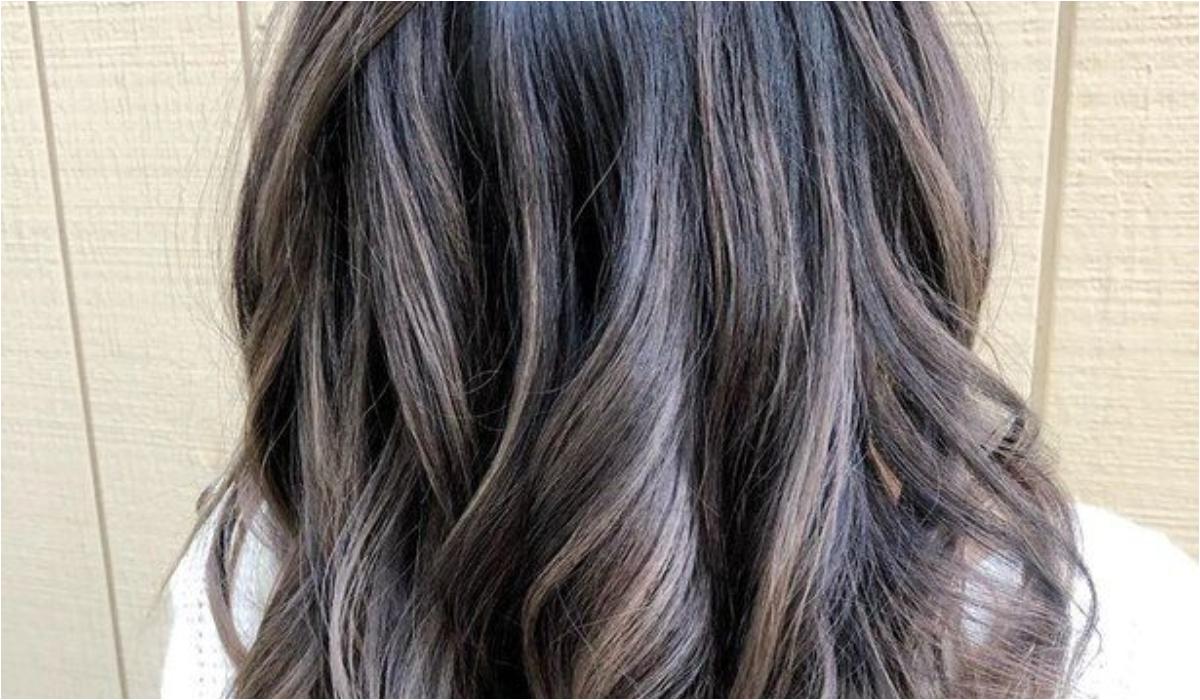 Θέλεις καστανά μαλλιά που να μην κοκκινίζουν; Δες παρακάτω τι να κάνεις