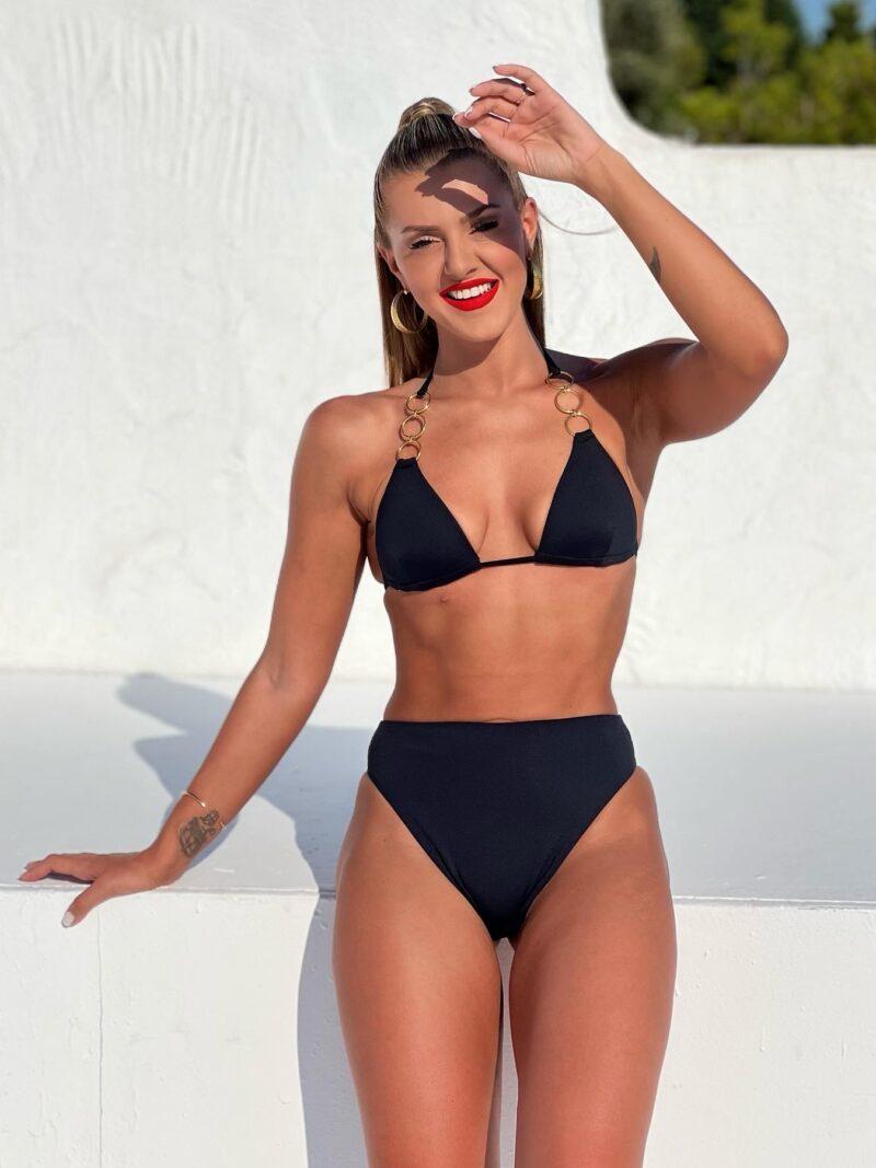 Αντιγόνη Νεοφύτου : Η Μαρίνα από την Γη της Ελιάς φοράει το Top μαύρο μπικίνι που σιγουρά θα αγοράσεις