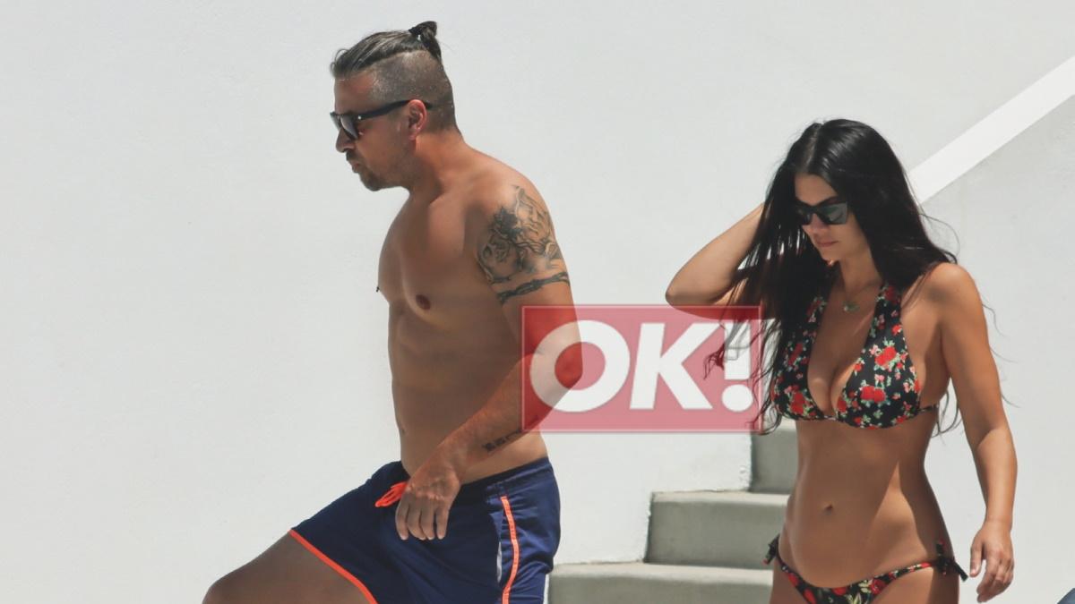 Μαρία Κορινθίου – Γιάννης Αϊβάζης: Διακοπές στην Πάρο με την 14χρονη Ισμήνη