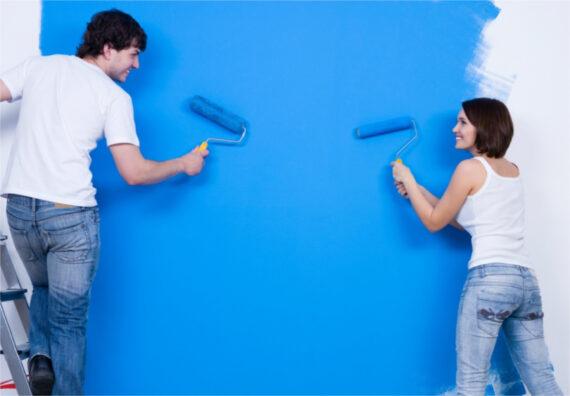 Θέλετε να βάψετε το σπίτι μόνοι σας; Δείτε πως να το κάνετε εύκολα και οικονομικά