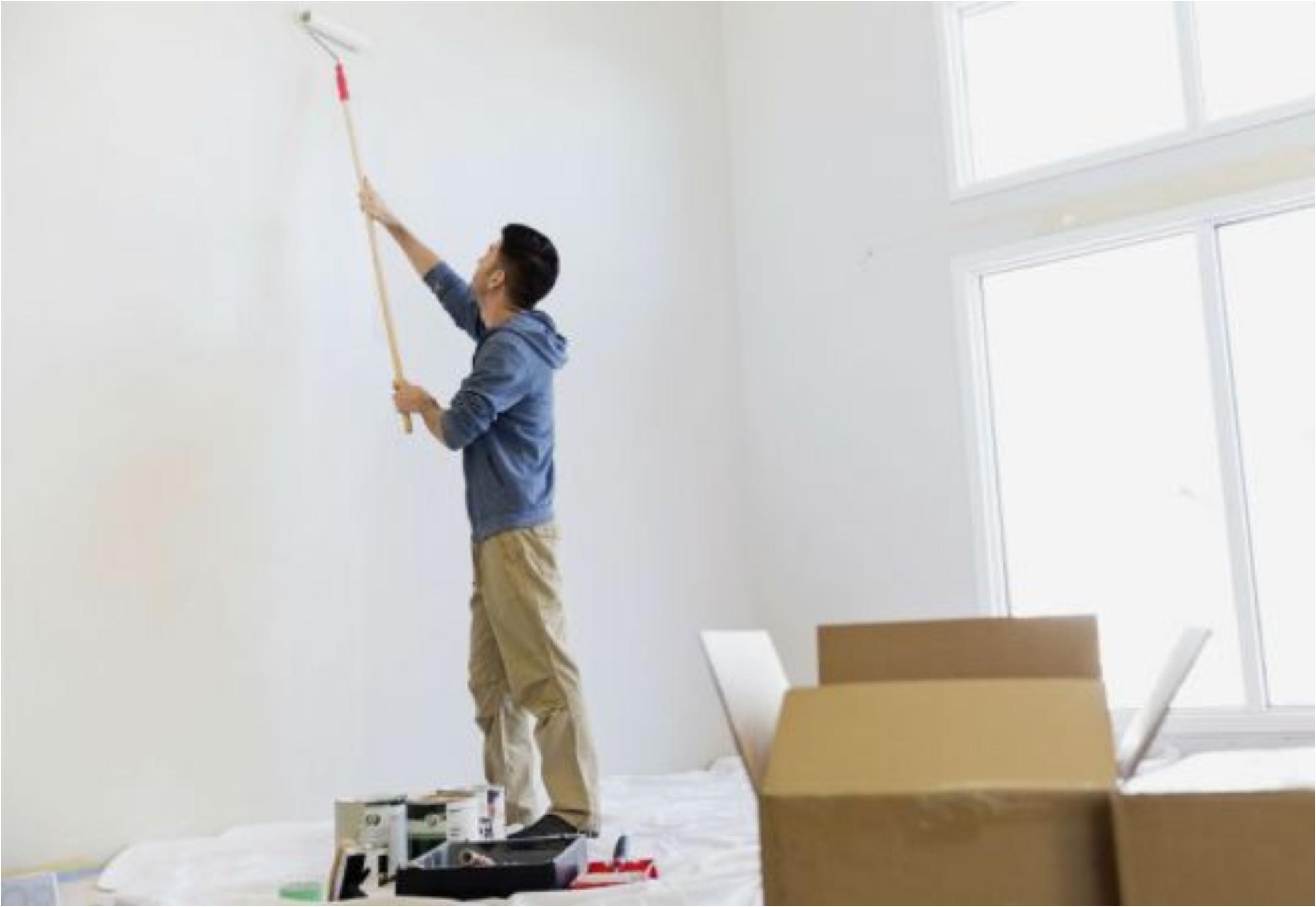 Θέλετε να βάψετε το σπίτι μόνοι σας; Δείτε πως να το κάνετε εύκολα και οικονομικά