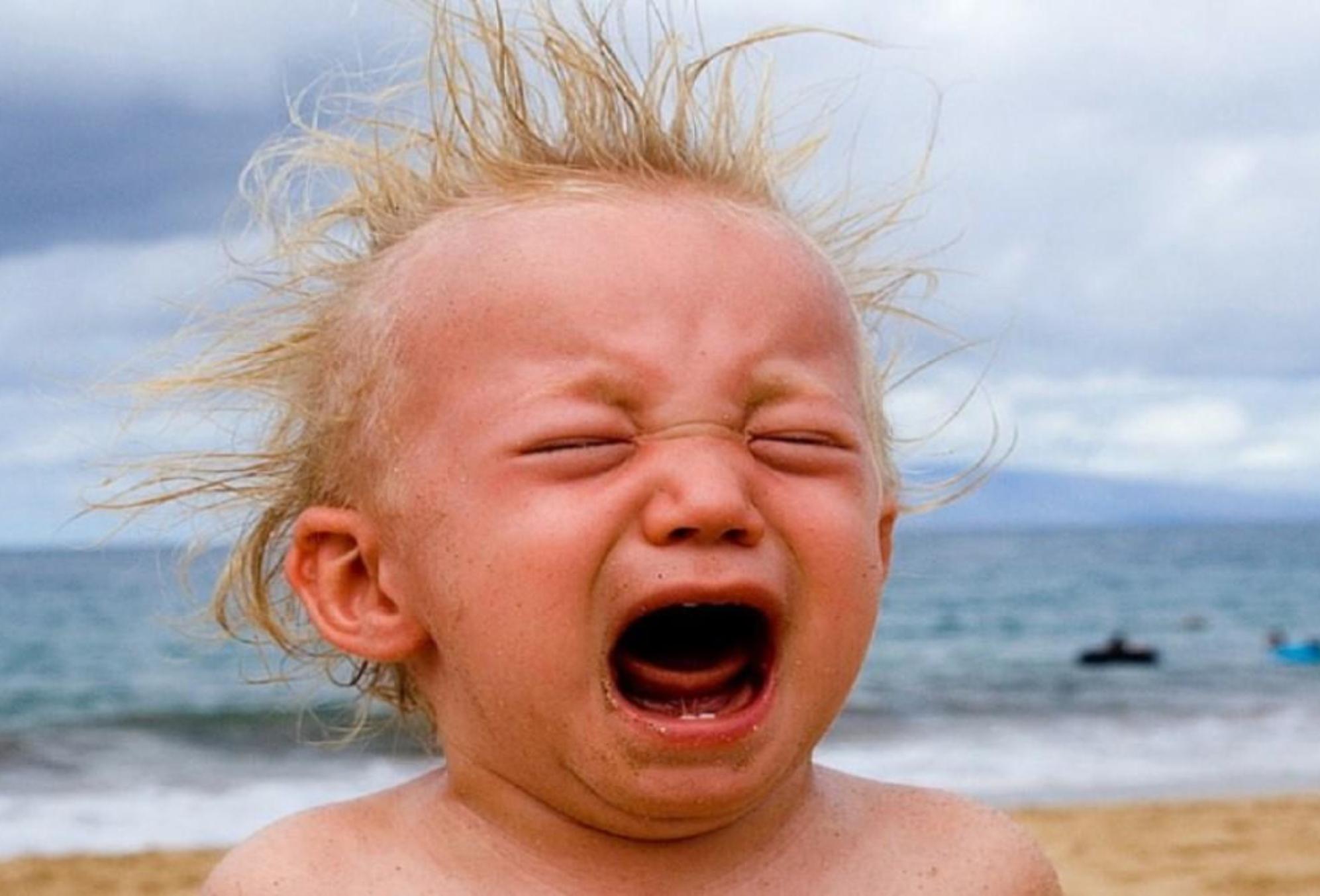 Διακοπές με μικρά παιδιά – Μαμά σε πανικό: Συμβουλές που θα κάνουν πιο εύκολες και ξεκούραστες τις διακοπές σας