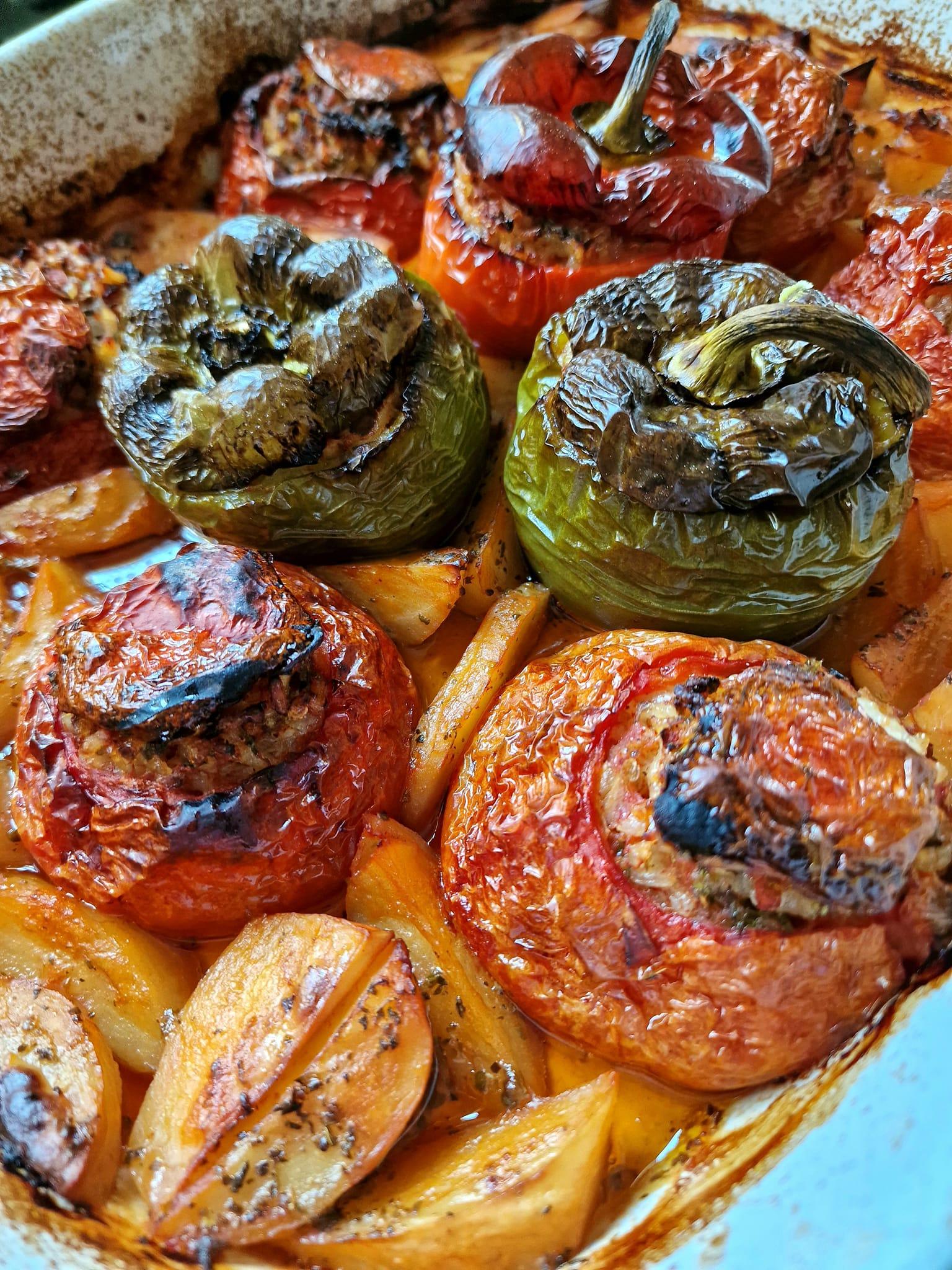 Γεμιστά με ρύζι και τυρί φέτα