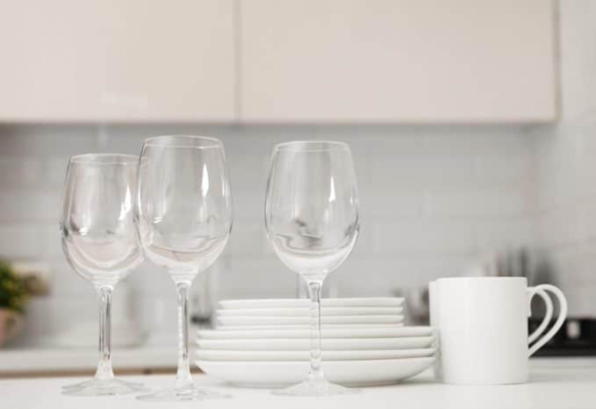 Καθαρίστε γλάστρες μούχλα παιδικά παιχνίδια διατηρήστε ακόμα και τα φρεσκοκομμένα λουλούδια σας με ένα μόνο καθαριστικό 