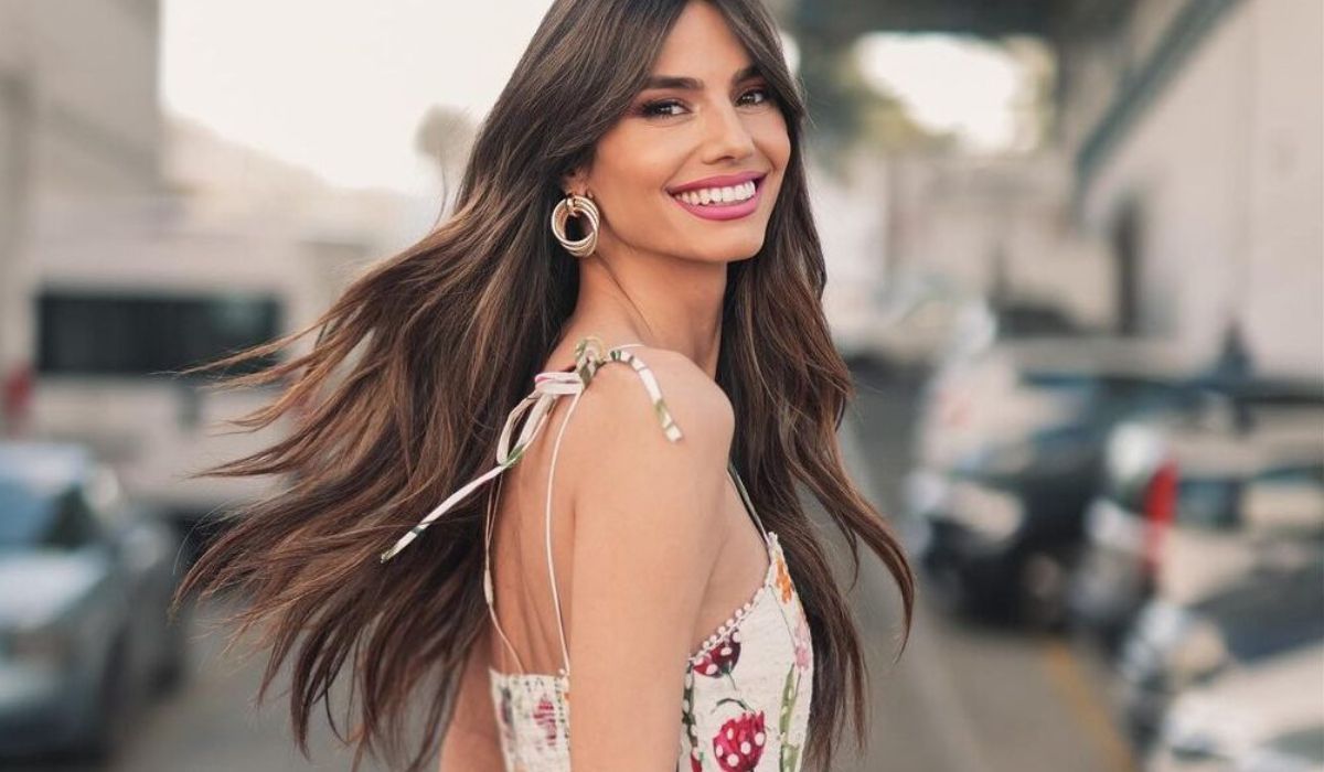 Ηλιάνα Παπαγεωργίου : Το “γκοφρέ” μαγιό της που πρέπει να αποκτήσεις στις φετινές εκπτώσεις