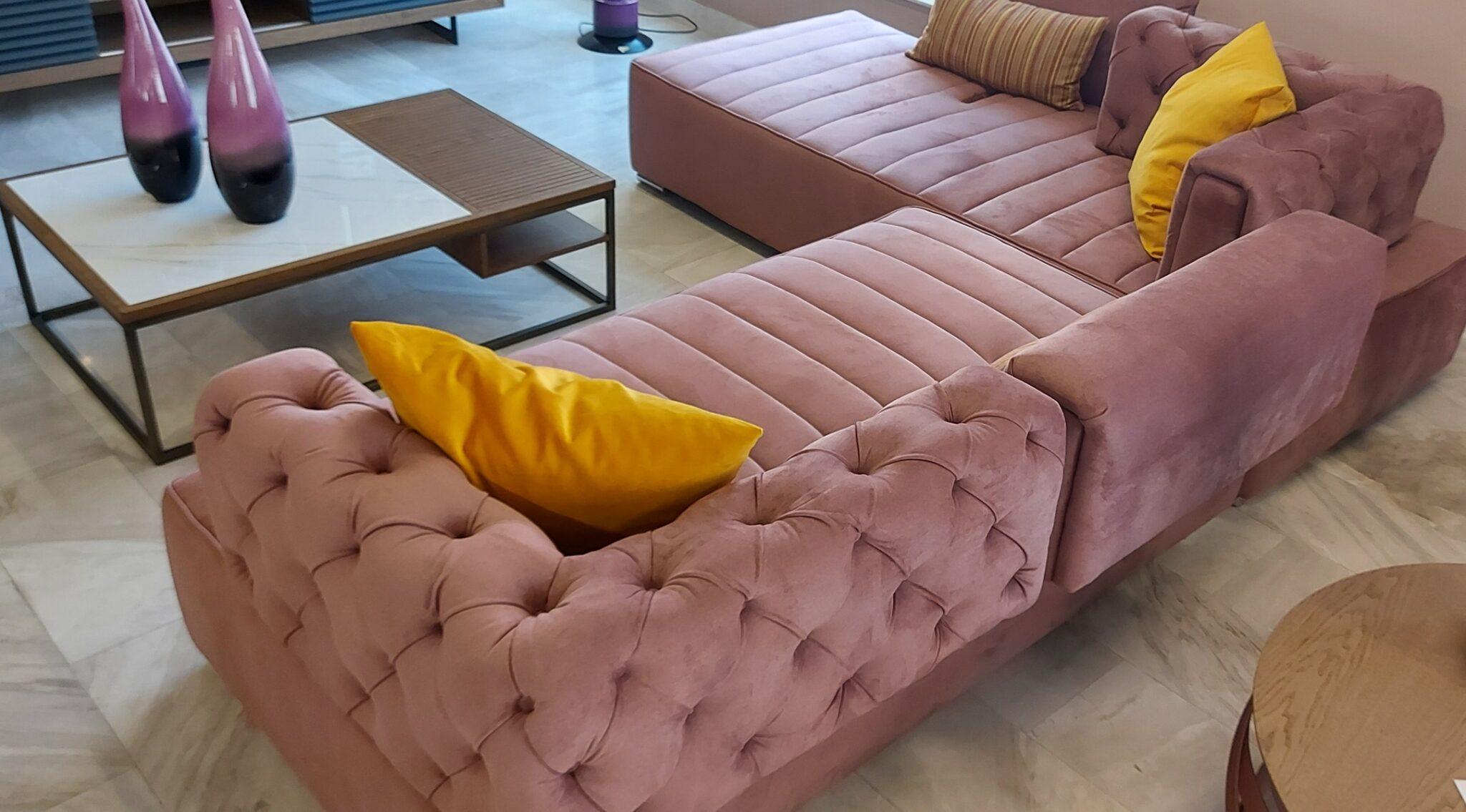 Ο Καναπές του Γιώργου Μαζωνάκη είναι ο καναπές που χρειάζεσαι για τον φετινό Χειμώνα