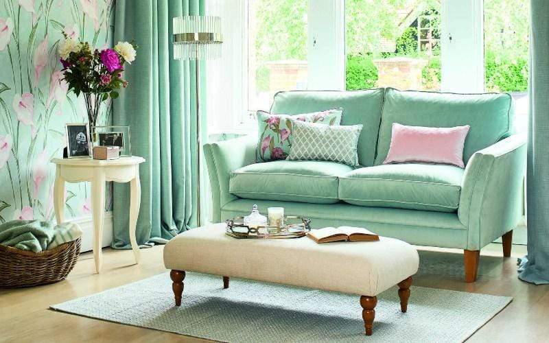 Ο Καναπές του Γιώργου Μαζωνάκη είναι ο καναπές που χρειάζεσαι για τον φετινό Χειμώνα