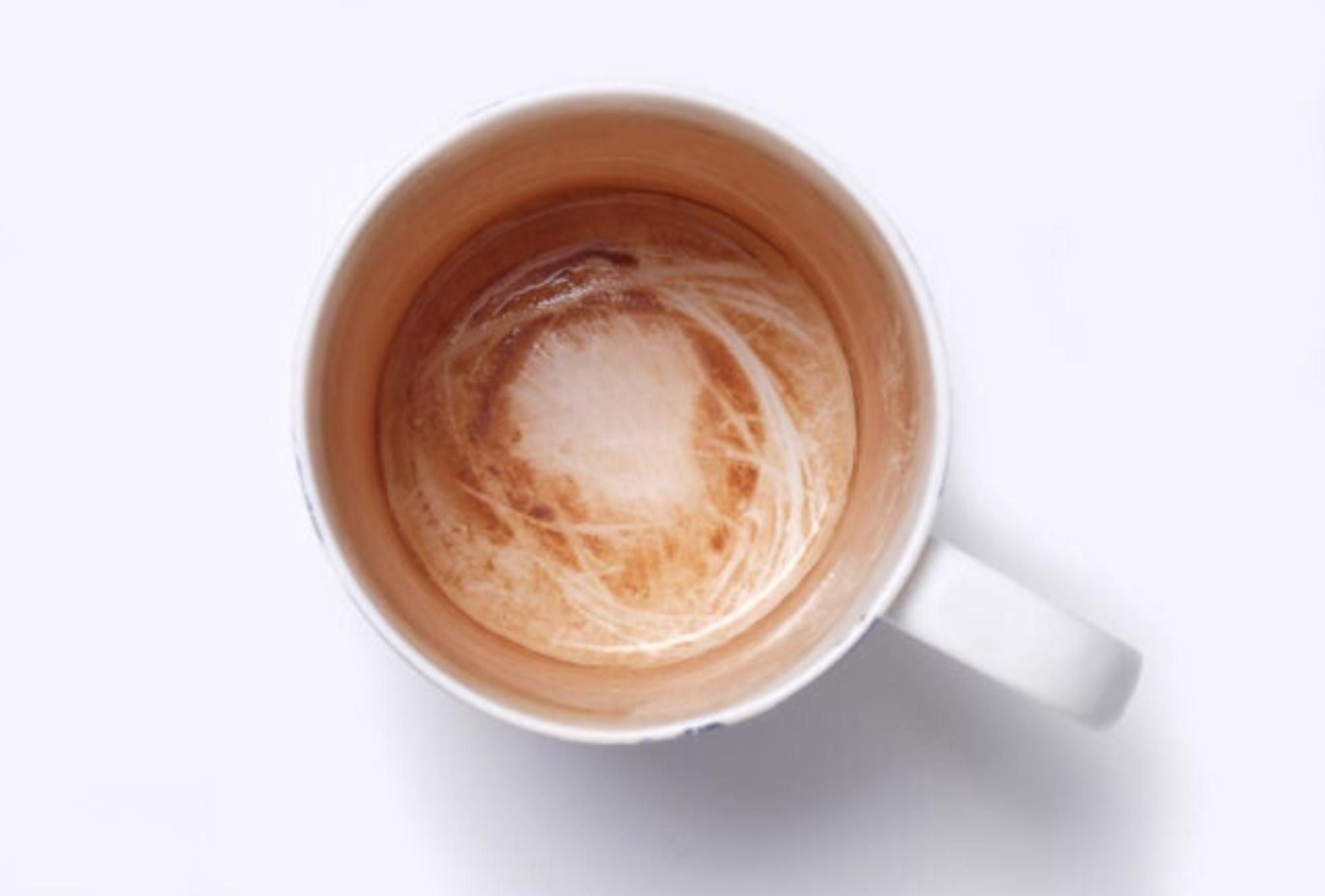 Καθαρίστε άλατα σκουριά μαρκαδόρο μούχλα και πολλά ακόμα με ένα μόνο μαγικό προϊόν 