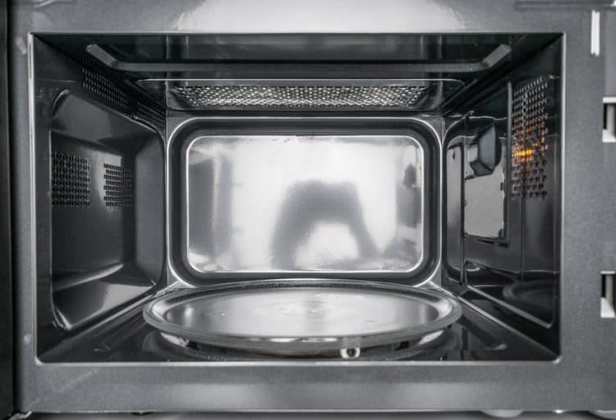 12 Χρήσεις για τις χαρτοπετσέτες που δεν δεν φανταζόσουν και θα σου λύσουν τα χέρια