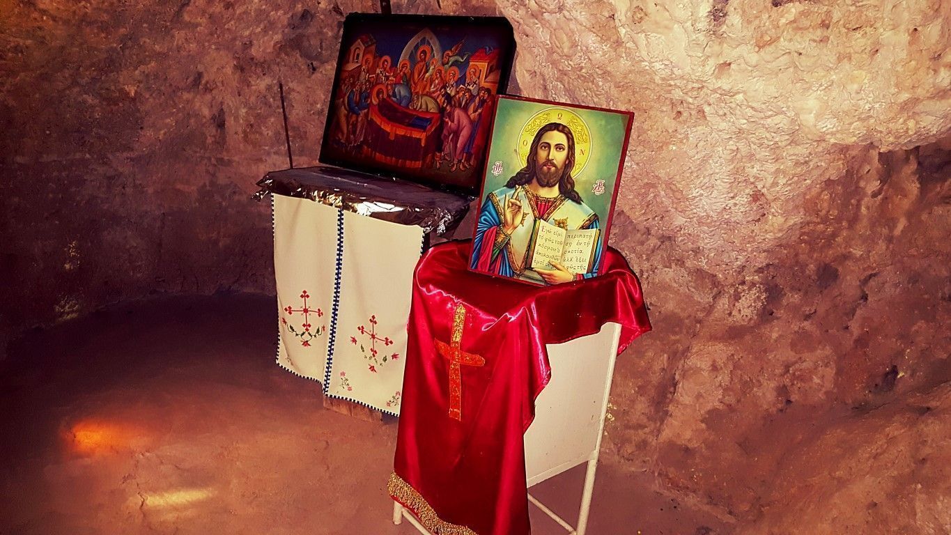 Συγκλονιστική εμπειρία στο Σπήλαιο όπου βρέθηκε η Παναγία Βυτουμά – Φωτογραφίες