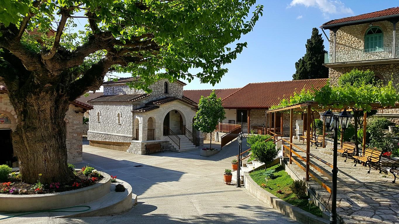 Συγκλονιστική εμπειρία στο Σπήλαιο όπου βρέθηκε η Παναγία Βυτουμά – Φωτογραφίες