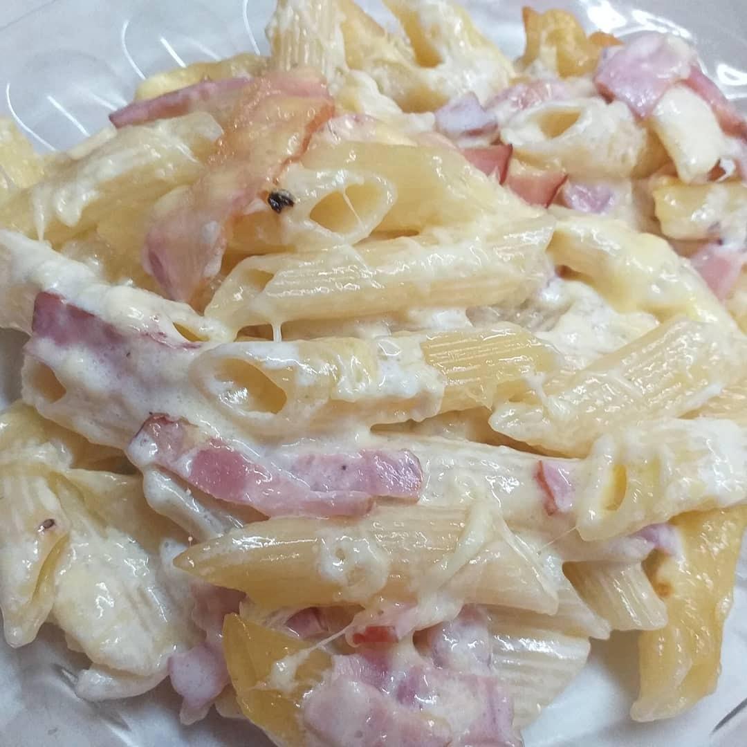 σουφλέ-με-πένες-και-αλλαντικά-συνταγή-