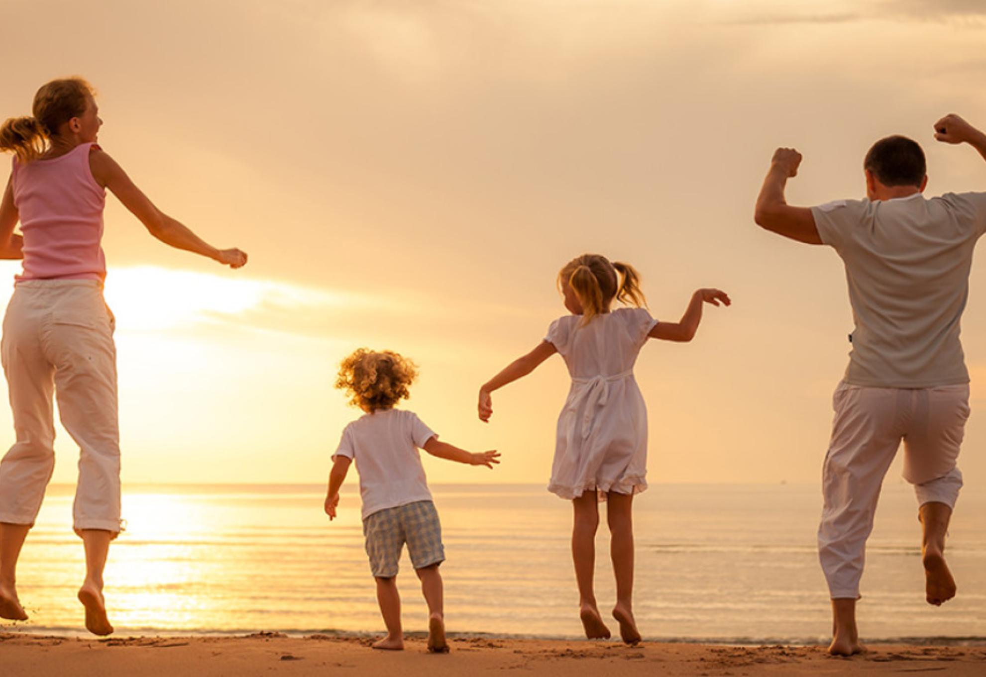 Θέλετε να μεγαλώσετε ευτυχισμένα παιδιά; Αυτά είναι τα  8 πράγματα που ΔΕΝ πρέπει να κάνετε