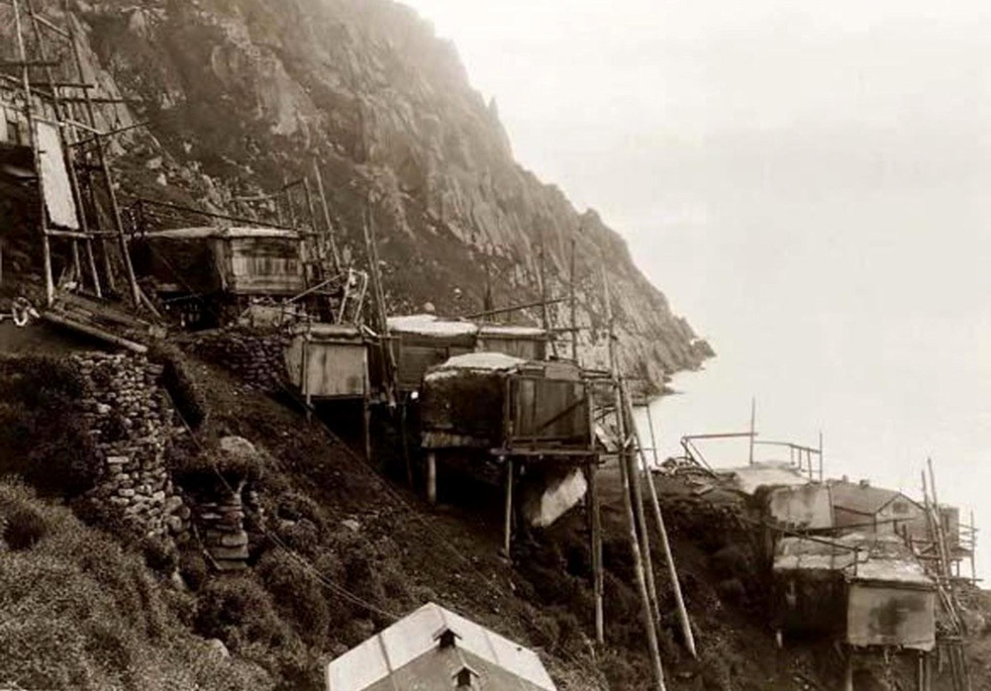 Burial: Η μυστηριώδης εξαφάνιση των νεκρών και ζωντανών κατοίκων ολόκληρου του χωριού που παραμένει ανεξήγητη μέχρι και σήμερα