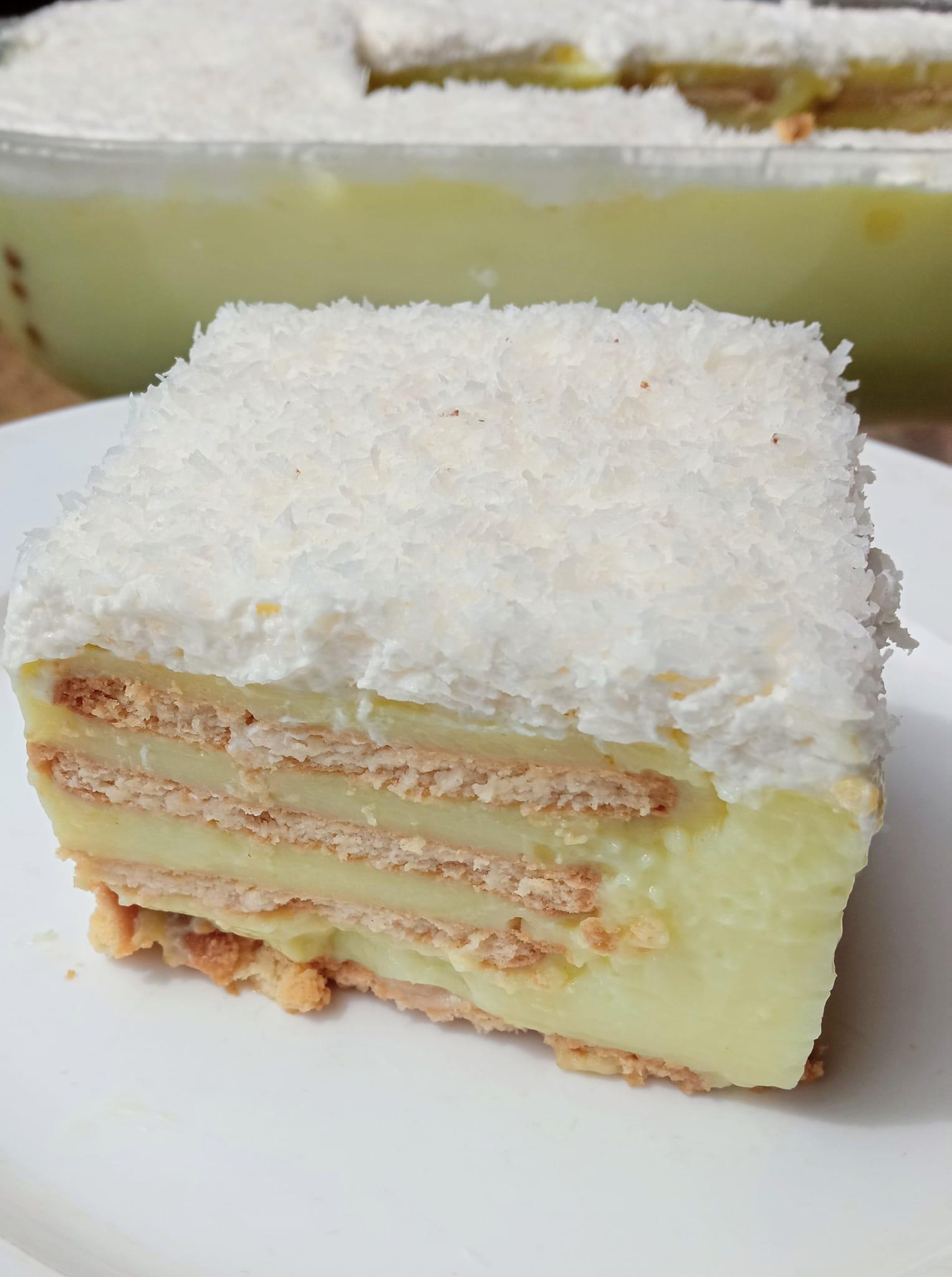 τούρτα-μπισκότων-Χιονούλα-συνταγή- τούρτα-μπισκότων-Χιονούλα-συνταγή-