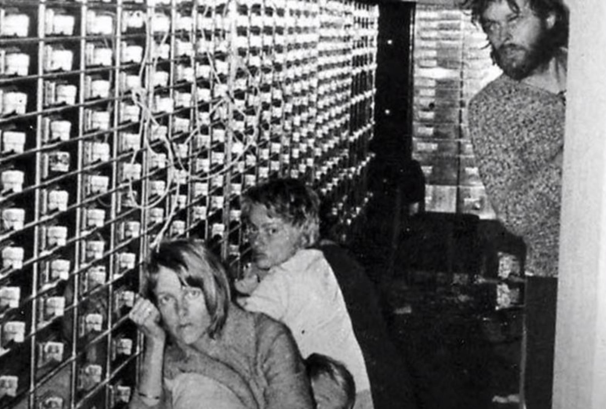 Clark Olofsson ο ληστής που ενέπνευσε το Σύνδρομο της Στοκχόλμης: Η αληθινή ιστορία των ομήρων που λάτρεψαν τους απαγωγείς τους