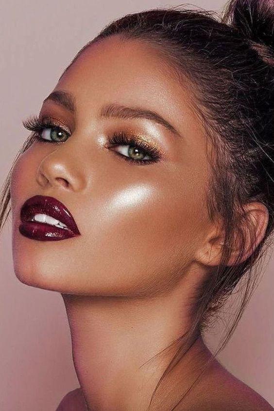 Μάρθα Λαμπίρη Φεντορουφ : Η Άννα από τους Παγιδευμένους μας προτείνει την τάση στα κραγιόν τον φετινό χειμώνα