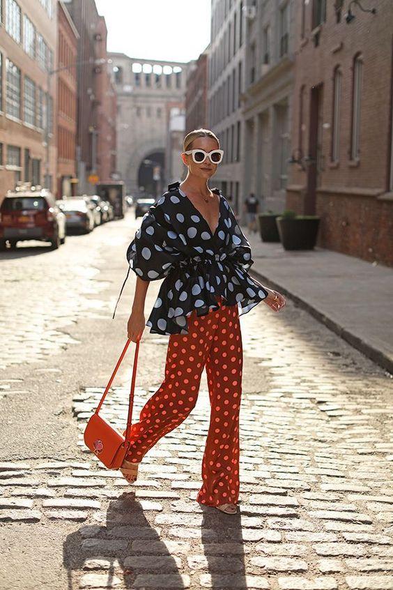 πουά ρούχα-Φθινόπωρο-Χειμώνας-2023-2024-τάσεις-στο-ντύσιμο- πουά ρούχα-Φθινόπωρο-Χειμώνας-2023-2024-τάσεις-στο-ντύσιμο-