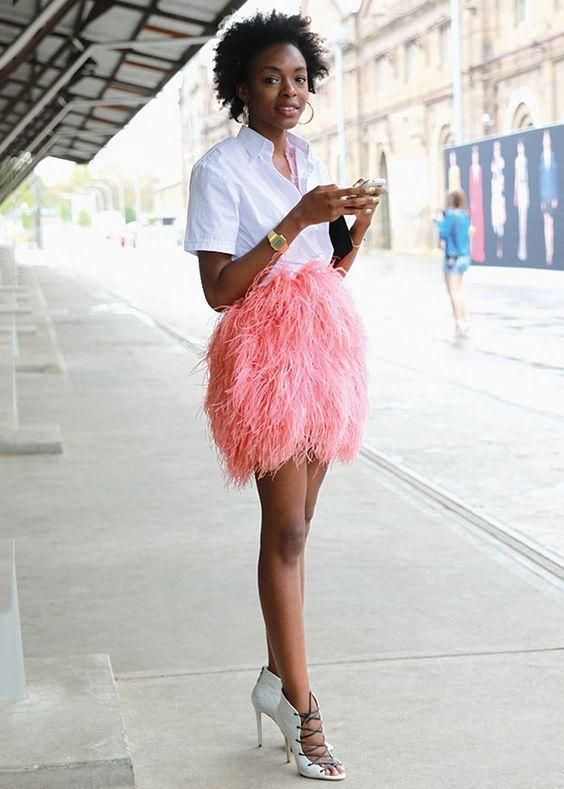 φτερά και πούπουλα στα ρούχα-Φθινόπωρο-Χειμώνας-2023-2024-τάσεις-στο-ντύσιμο- φτερά και πούπουλα στα ρούχα-Φθινόπωρο-Χειμώνας-2023-2024-τάσεις-στο-ντύσιμο-