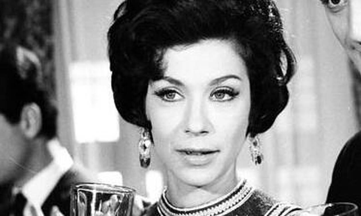 Τα ομορφότερα μάτια : Η μεγάλη κυρία σανιδιού και πανιού που η εκλεκτή ηθοποιός που ήταν πρωτίστως συγγραφέας