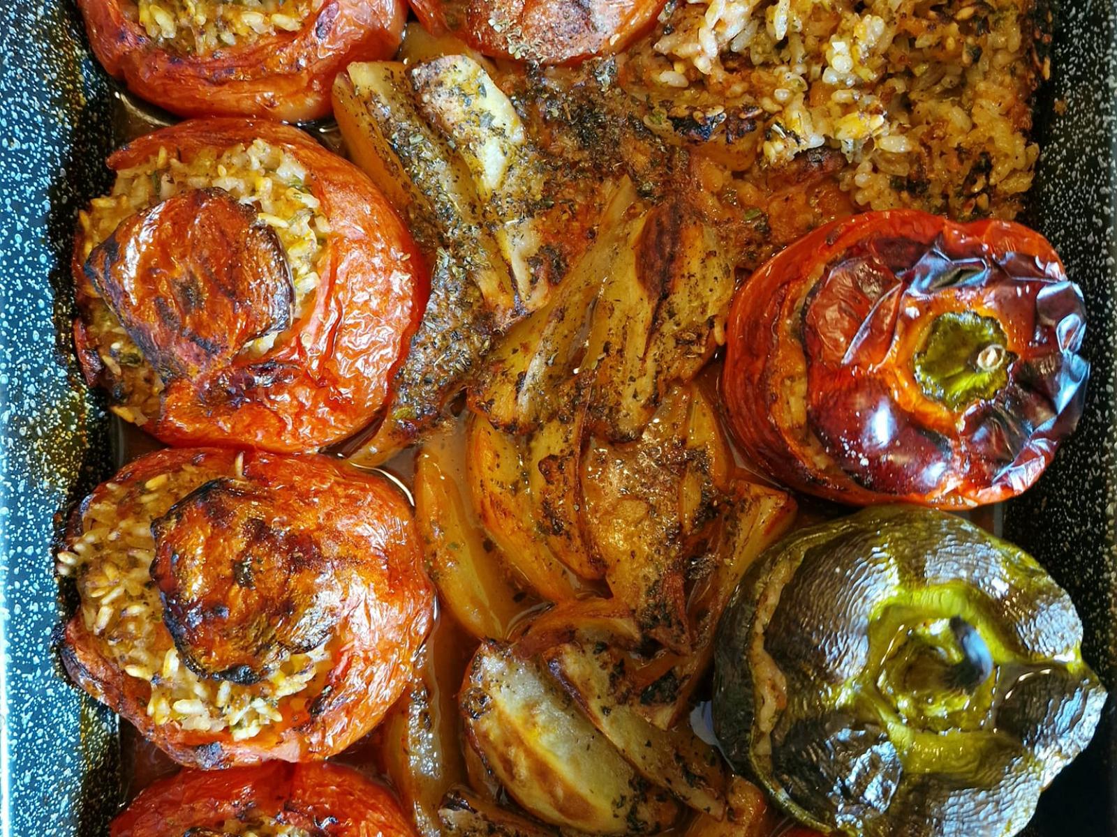 Γεμιστά με ρύζι και τυρί φέτα