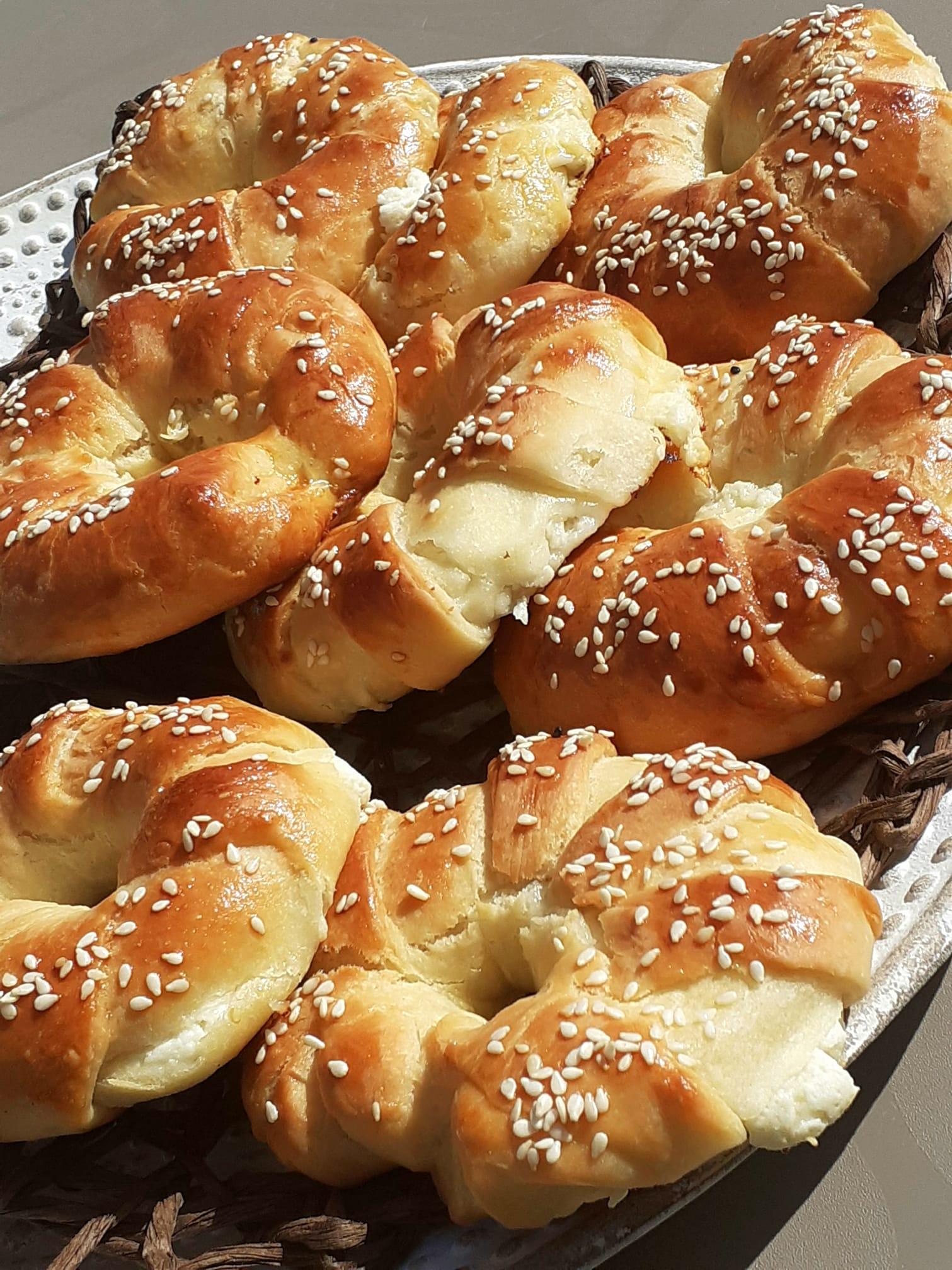 τυροκούλουρα-με-ζύμη γιαουρτιού-συνταγή- τυροκούλουρα-με-ζύμη γιαουρτιού-συνταγή-