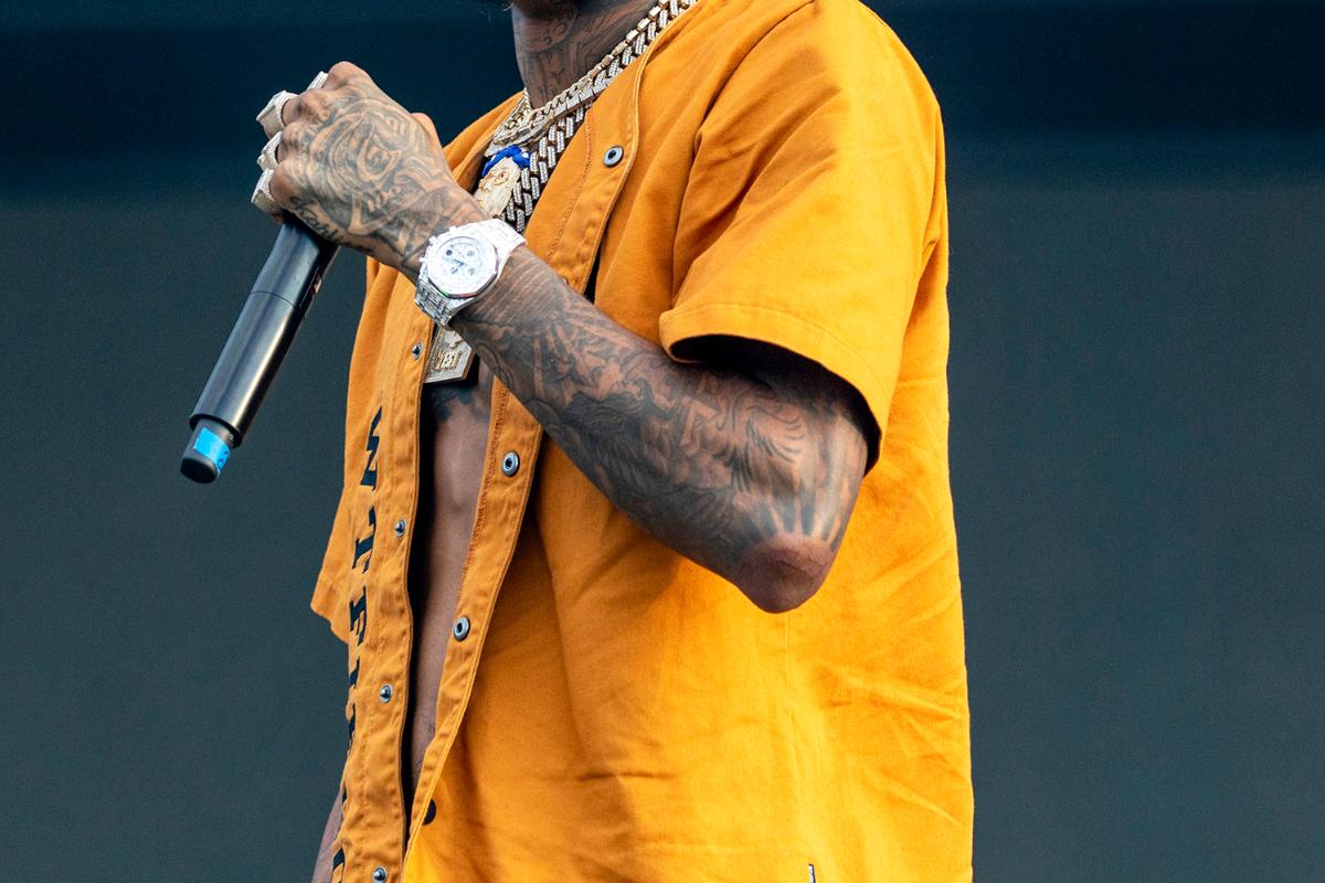 Στο νοσοκομείο ο γνωστός ράπερ – Τον μαχαίρωσαν σε γυμναστήριο πυγμαχίας (Βίντεο)